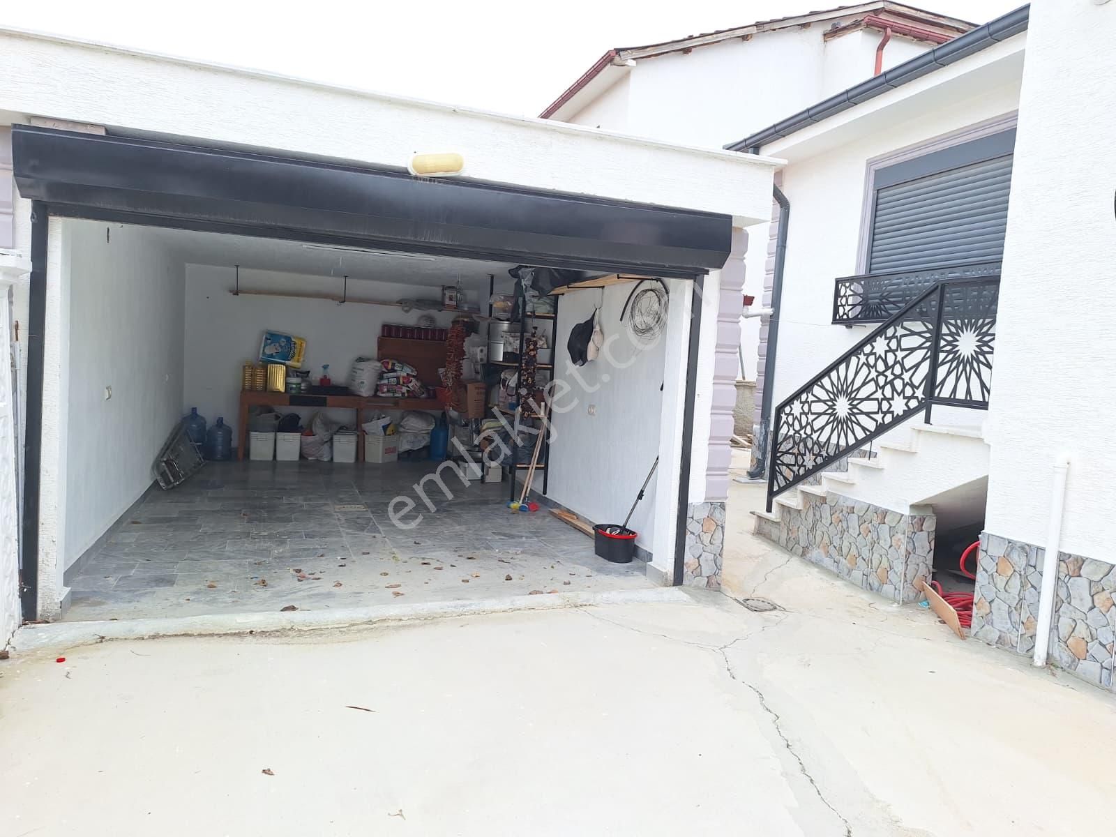 Yaman'dan Bolvadin Bağlarbaşı Mahallesin'de Satılık 5+1 Villa - Görsel 32