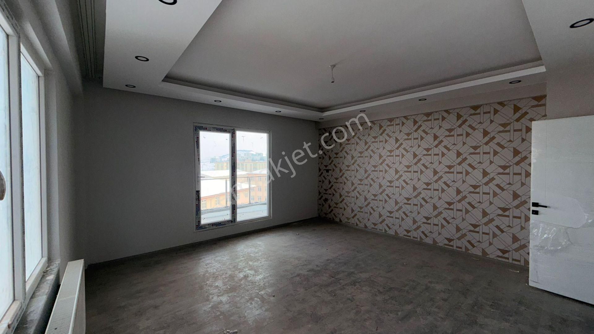 Barak Emlak'tan Sosyal Bilimler Civarı Satılık 3+1 Lüks Daireler - Görsel 17