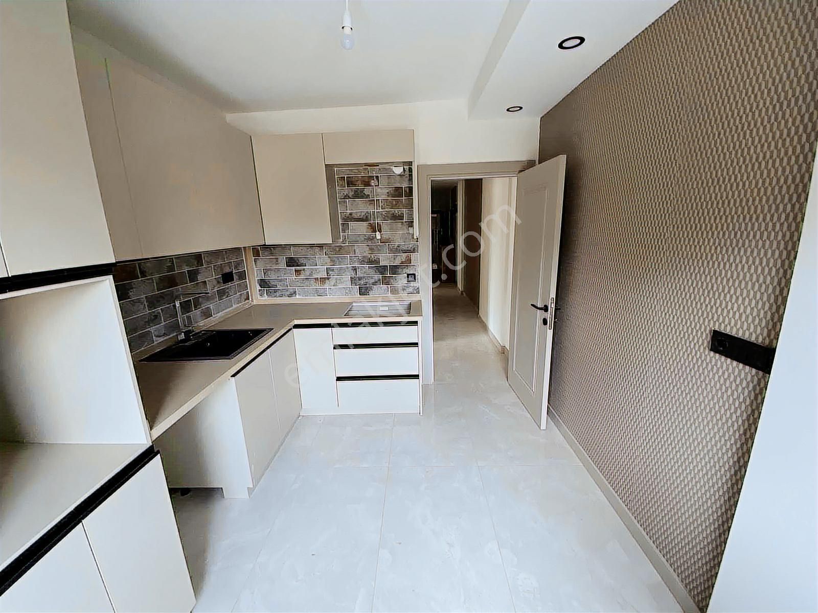 Dağlı !gayrimenkul'den Havuzlu Site İçi 3+1 Lüks Yapım Daire - Görsel 16