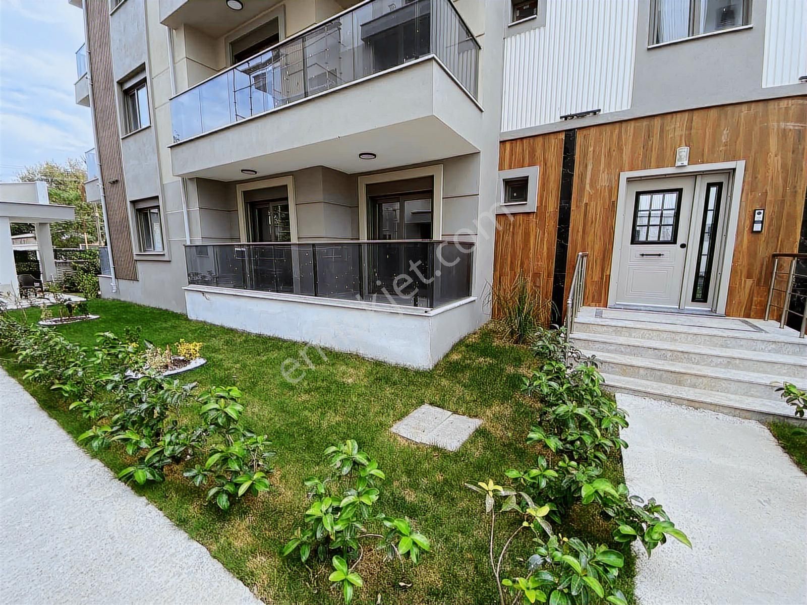 Dağlı !gayrimenkul'den Havuzlu Site İçi 3+1 Lüks Yapım Daire - Görsel 13