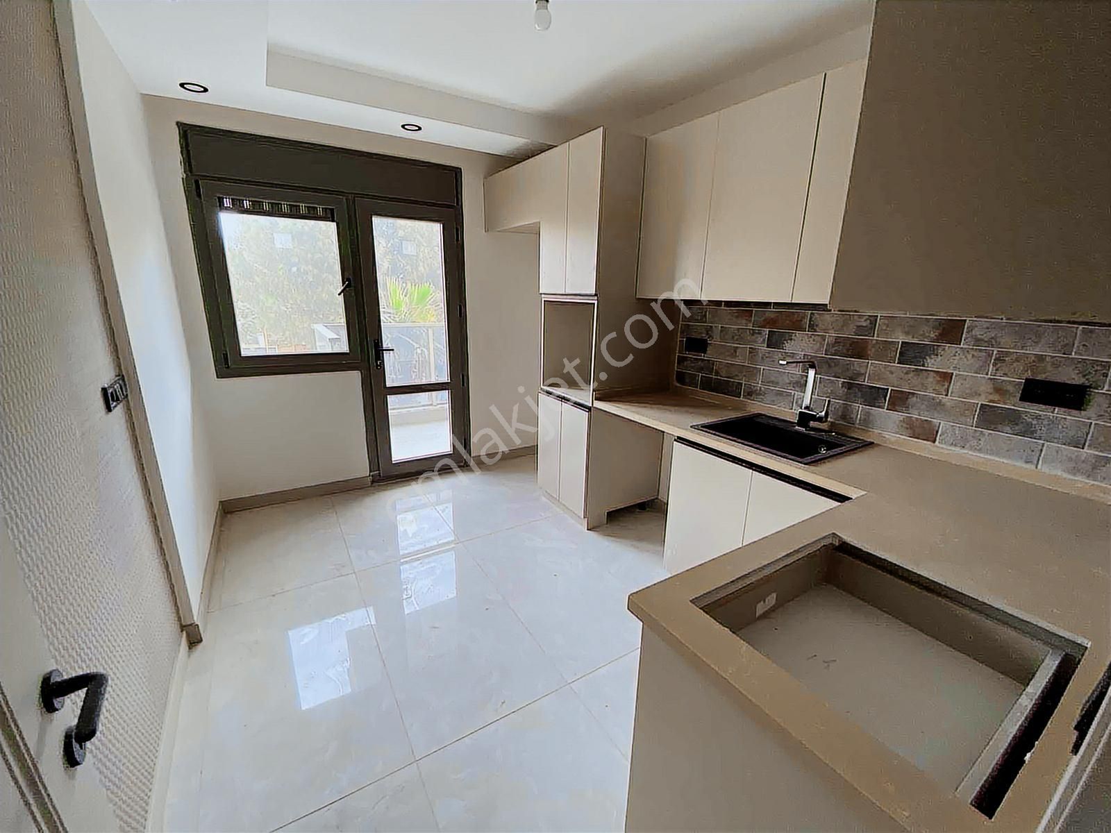 Dağlı !gayrimenkul'den Havuzlu Site İçi 3+1 Lüks Yapım Daire - Görsel 29
