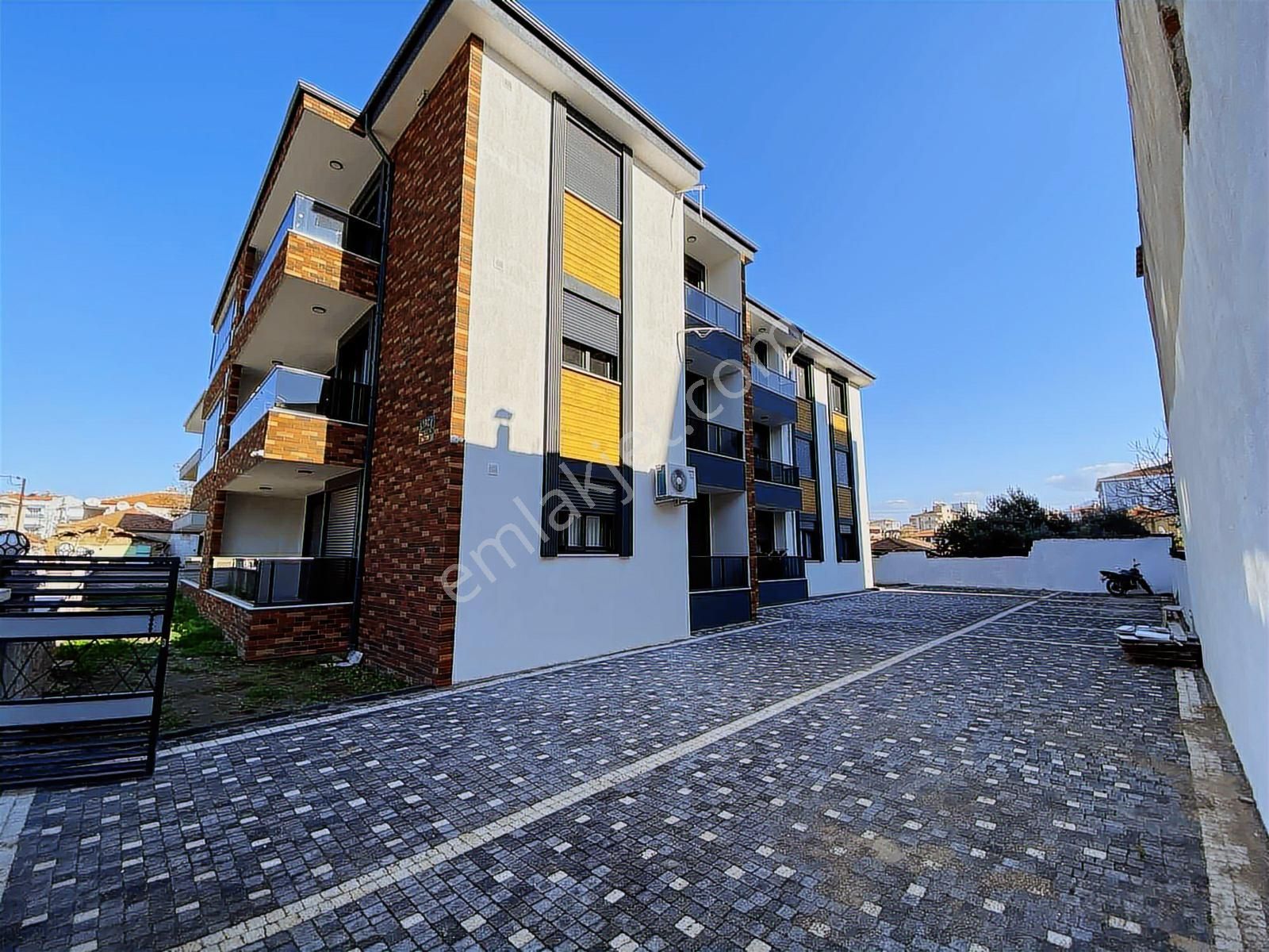 Dağlı !gayrimenkul'den 2+1 Geniş Ve Büyük Sıfır Daire - Görsel 11