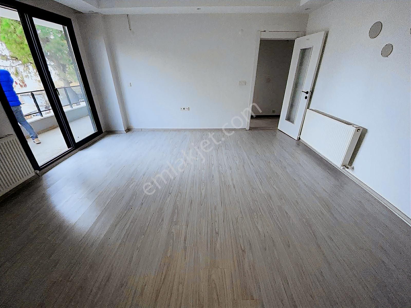 Dağlı !gayrimenkul'den 3+1 Ara Kat Cadde Üzeri Sıfır Daire - Görsel 4