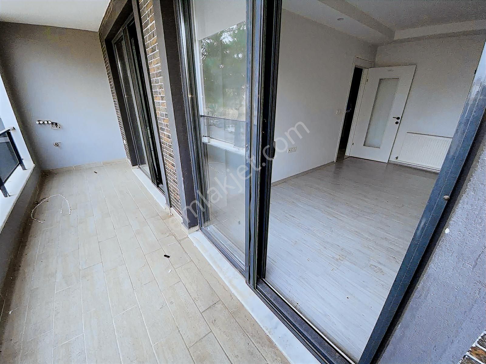 Dağlı !gayrimenkul'den 3+1 Ara Kat Cadde Üzeri Sıfır Daire - Görsel 8