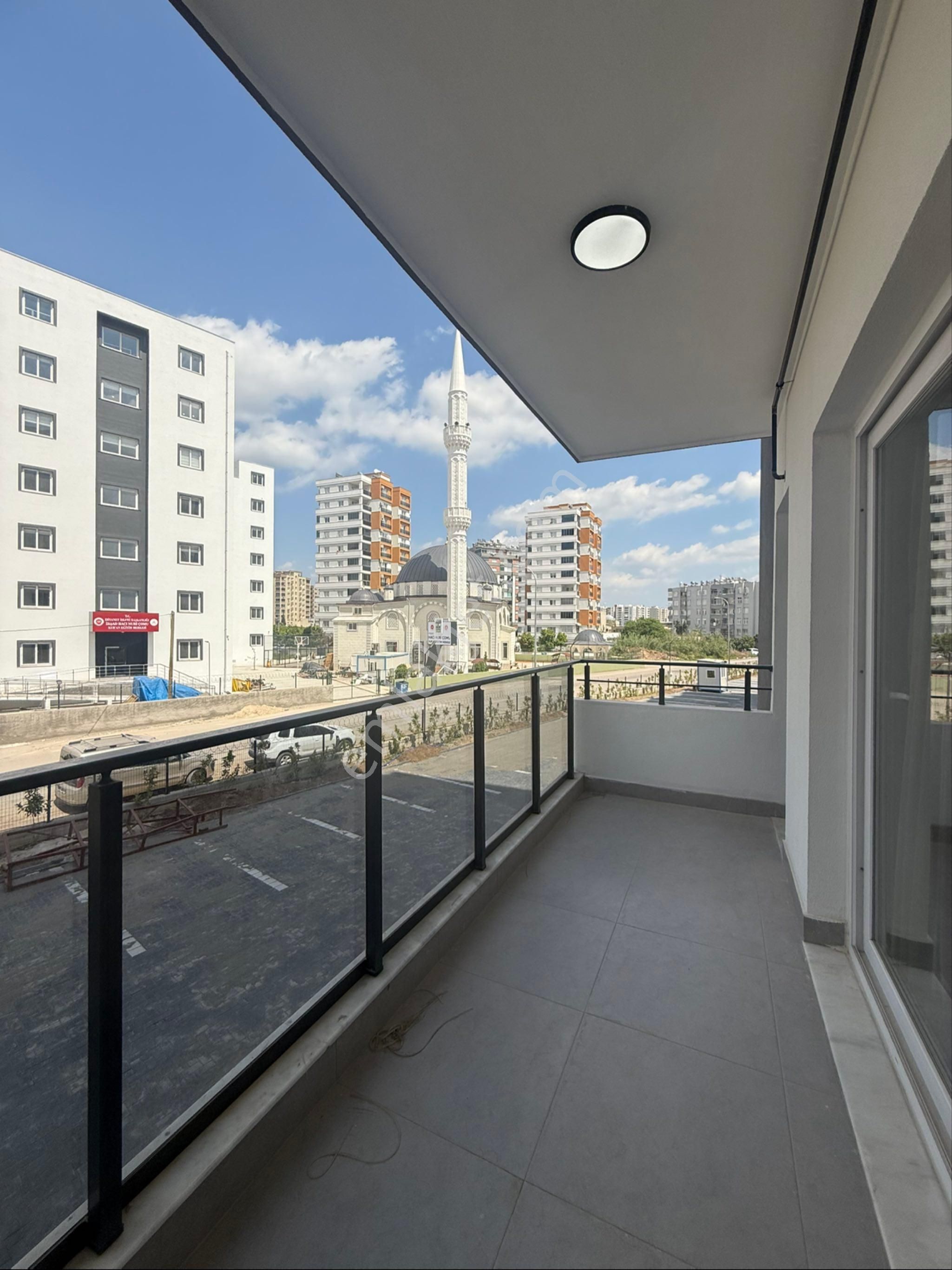 Aydınlar’da 7/24 Güvenlikli Havuzlu Sitede Ultra Lüks 2+1 - Görsel 28