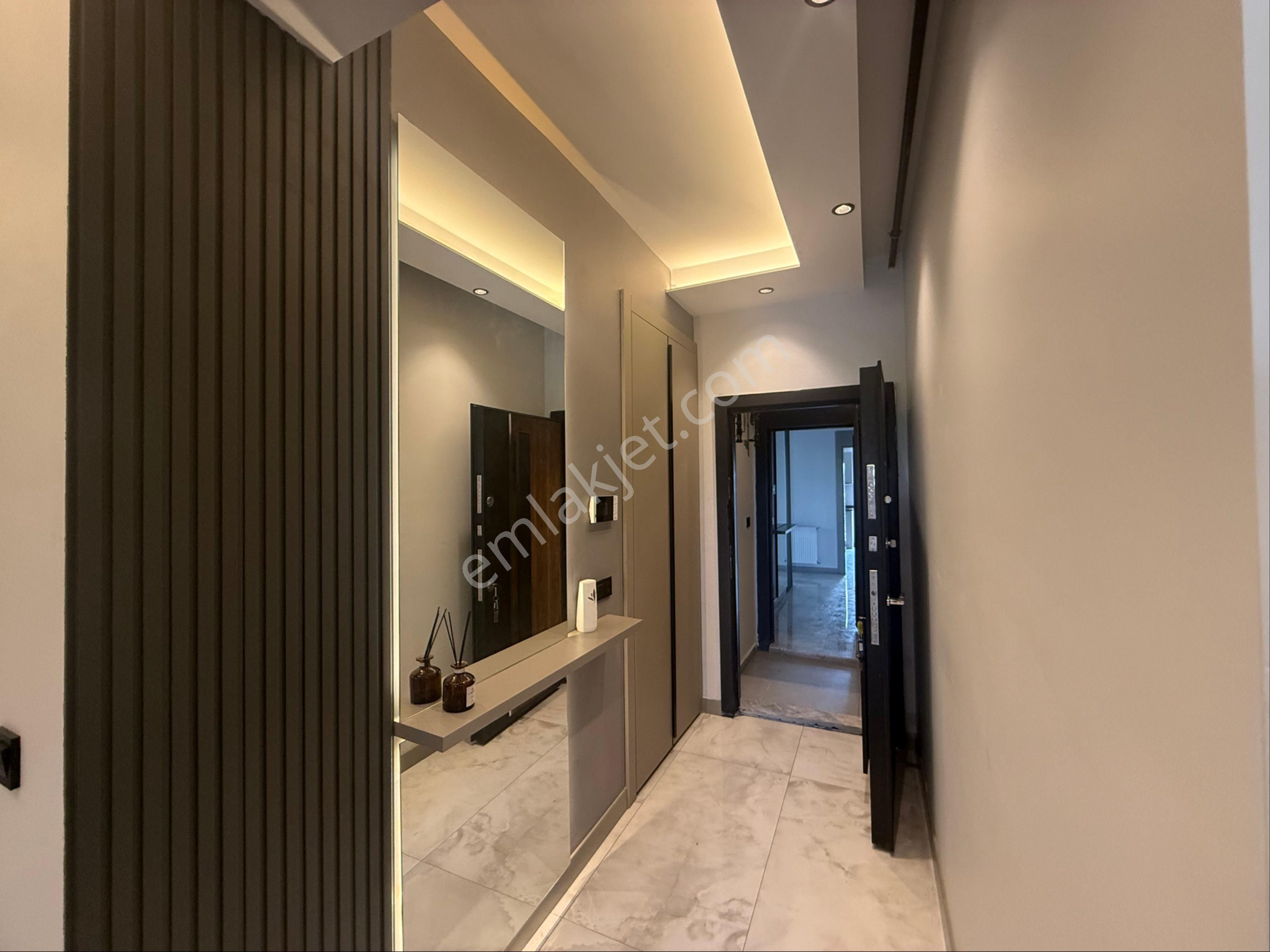 Aydınlar’da 7/24 Güvenlikli Havuzlu Sitede Ultra Lüks 2+1 - Görsel 26