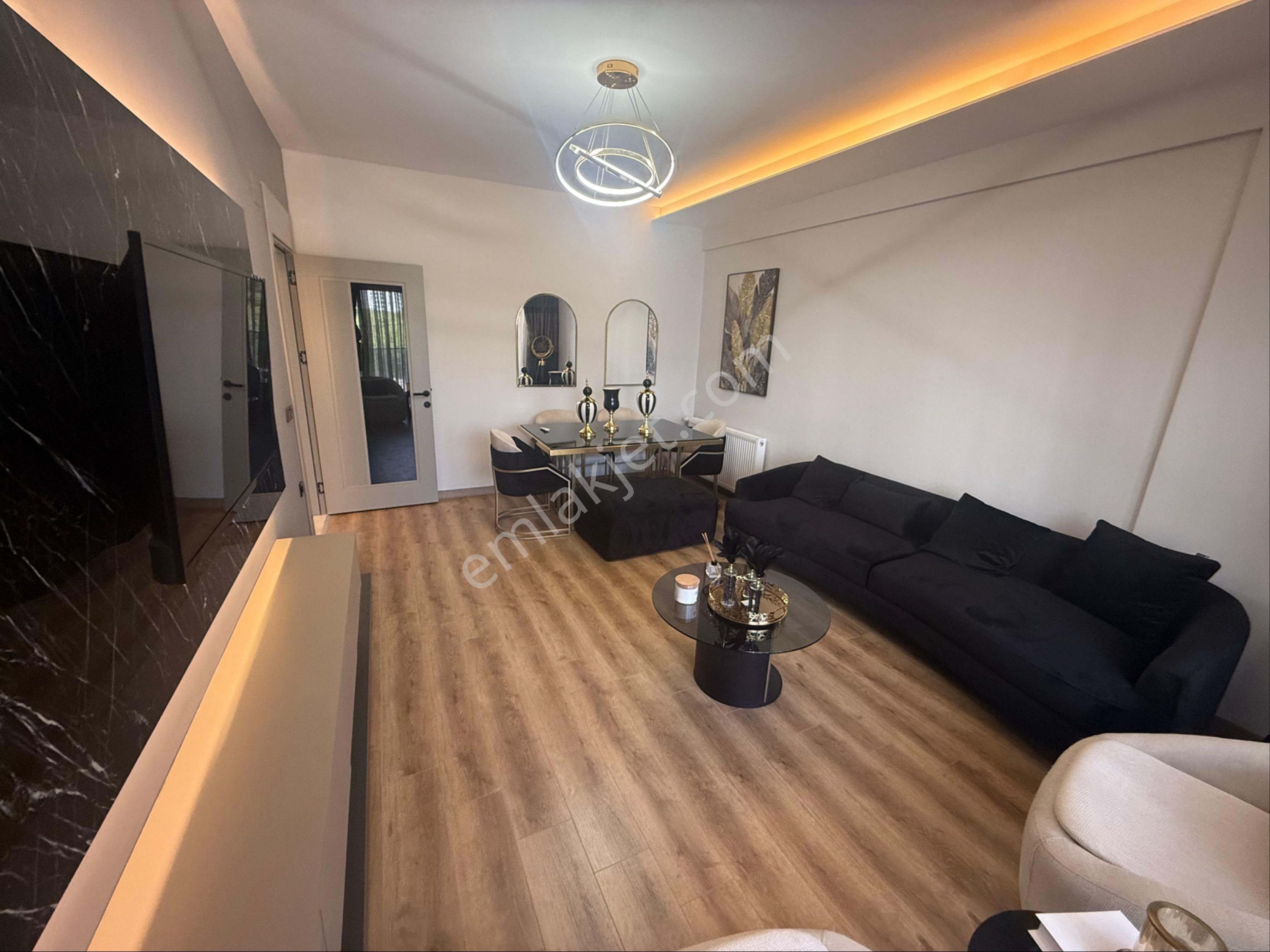 Aydınlar’da 7/24 Güvenlikli Havuzlu Sitede Ultra Lüks 2+1 - Görsel 31