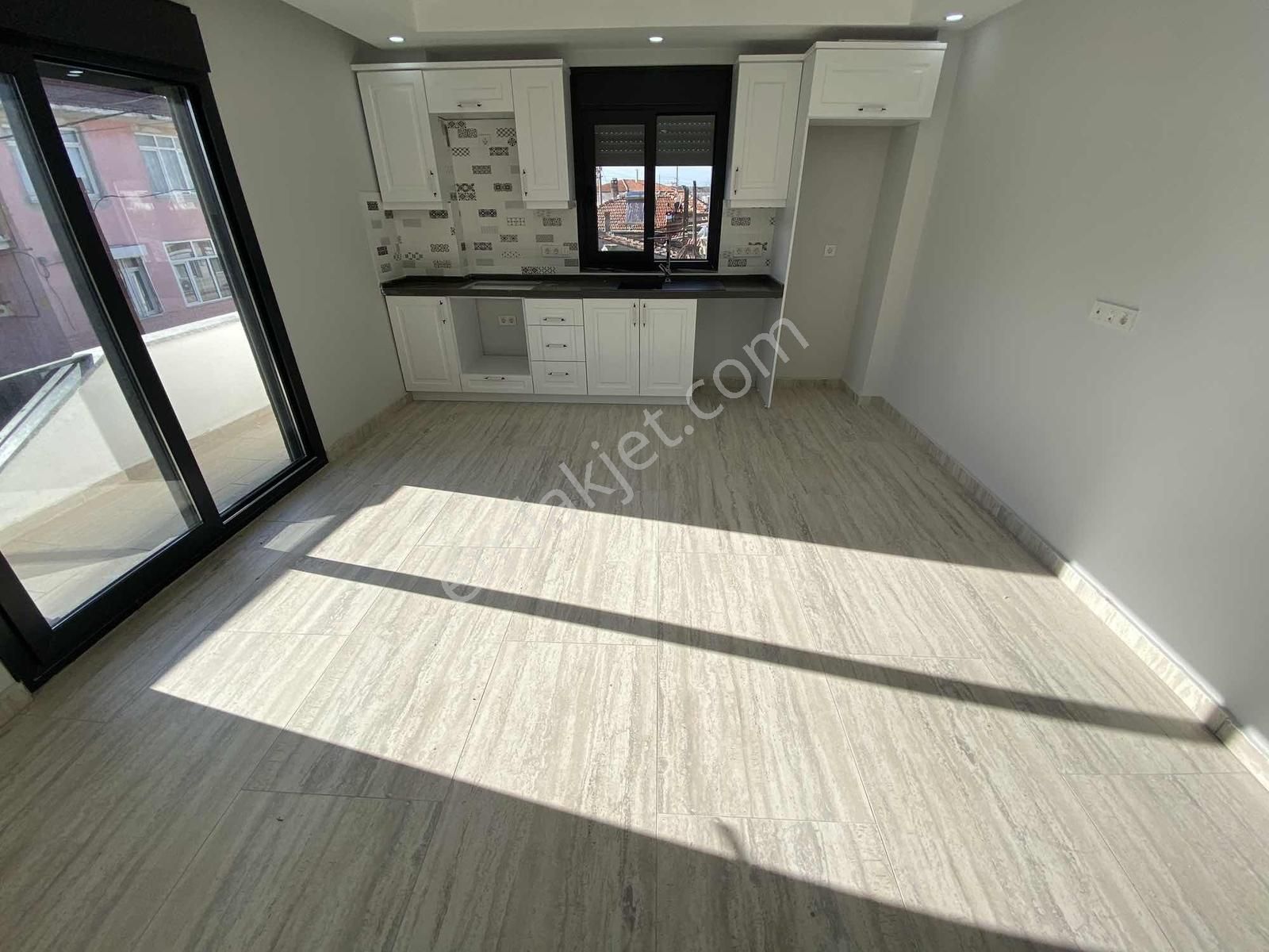 Dağlı Gayrimenkul'den Sıfır 2+1 Kiralık - Görsel 3