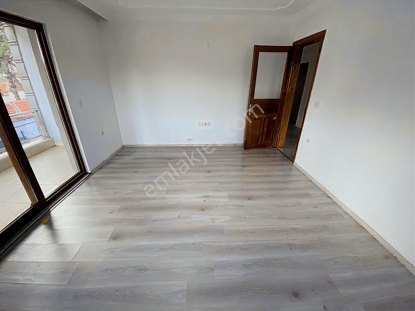 Dağlı Gayrimenkul'den 150m2/3+1 Kaloriferli Otobüs Güzergahı - Görsel 20