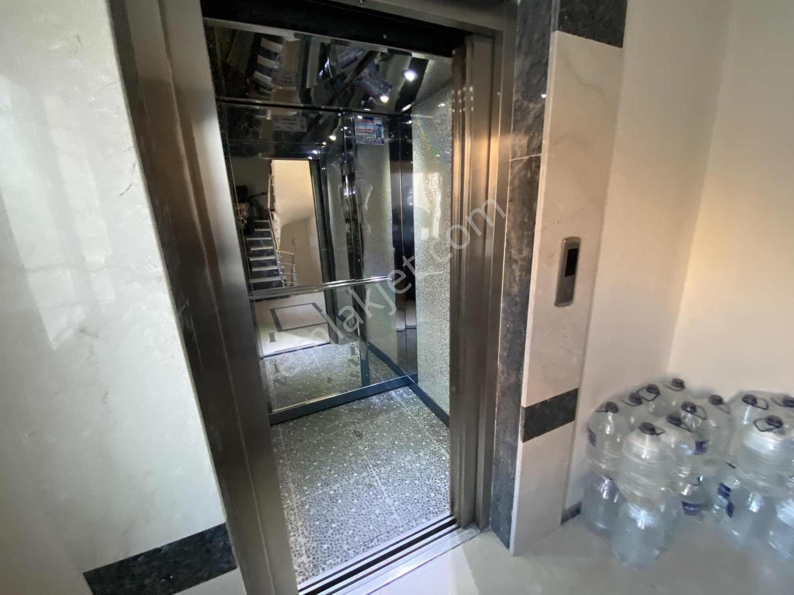 Dağlı Gayrimenkul'den 3+1 Cadde Üzeri Kiralık - Görsel 13