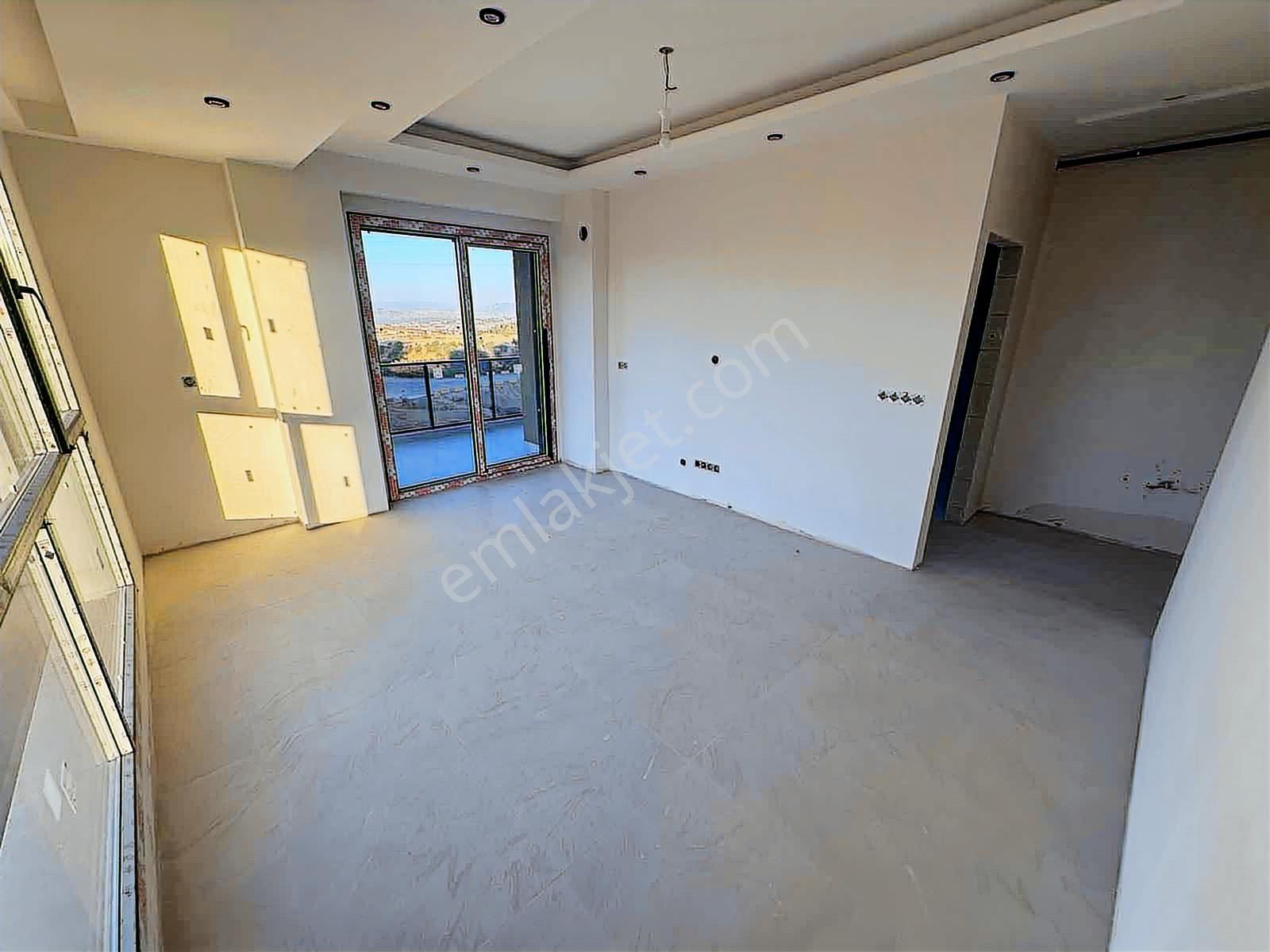 Yenişafak'ta Satılık Ferhatlar Koleji Altında 3+1 Daire - Görsel 3