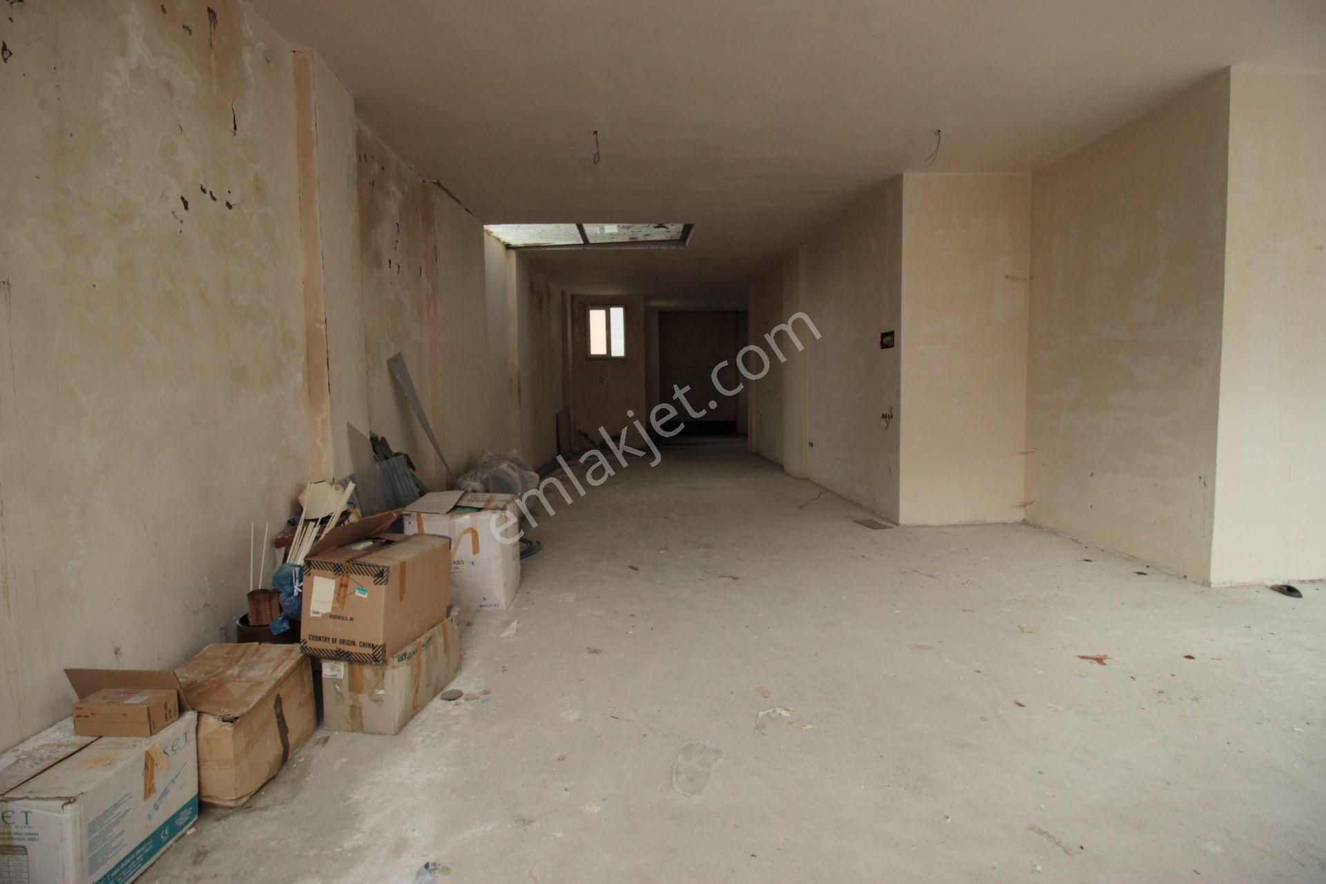 Kaçmaz Emlak'tan Trabzon 2 Nolu Erdoğdu Mahallesine Satılık Mağaza - Görsel 13