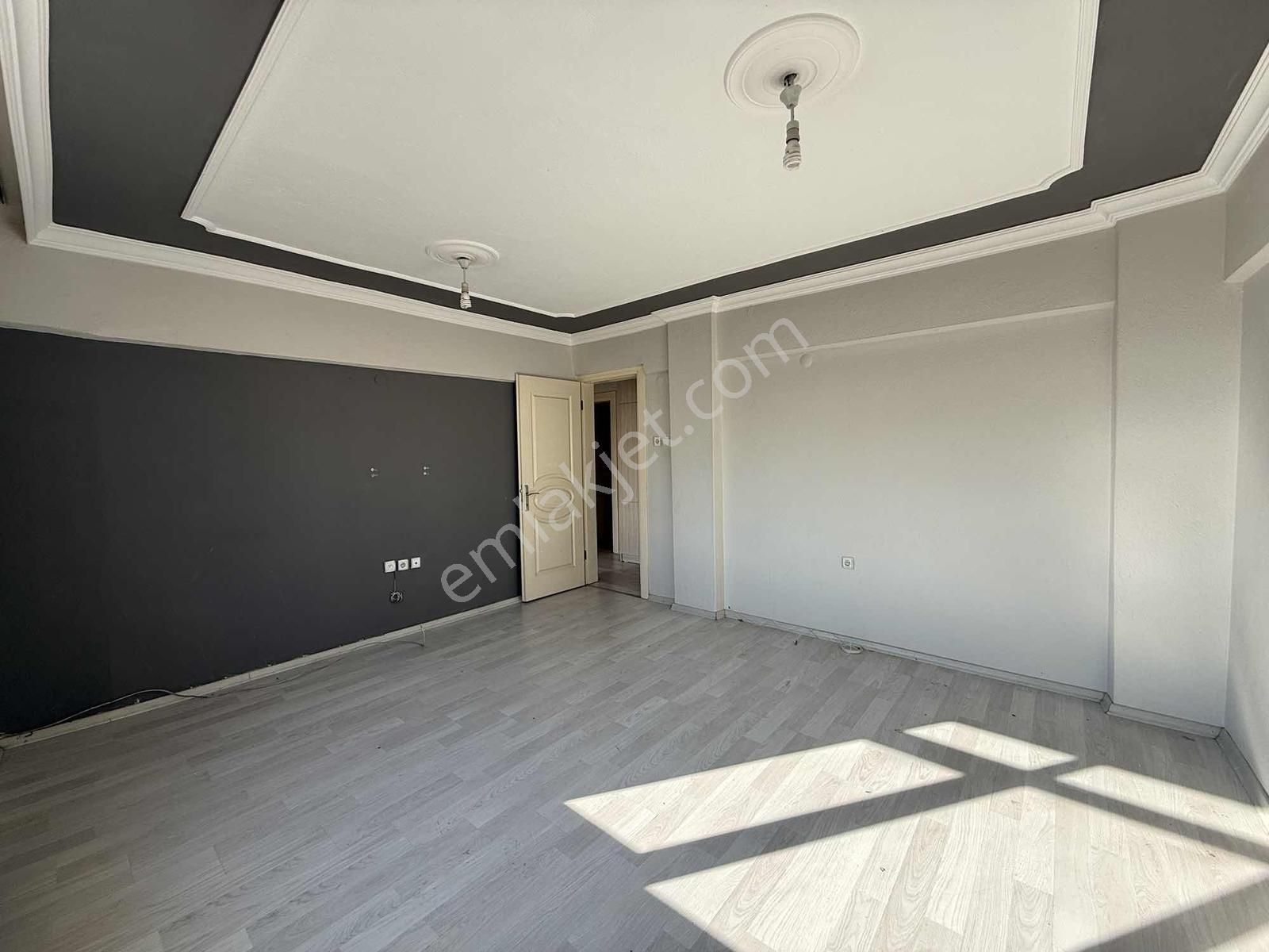 | 2+1 Geniş | Yıldız Mah | Doğalgazlı Daire |