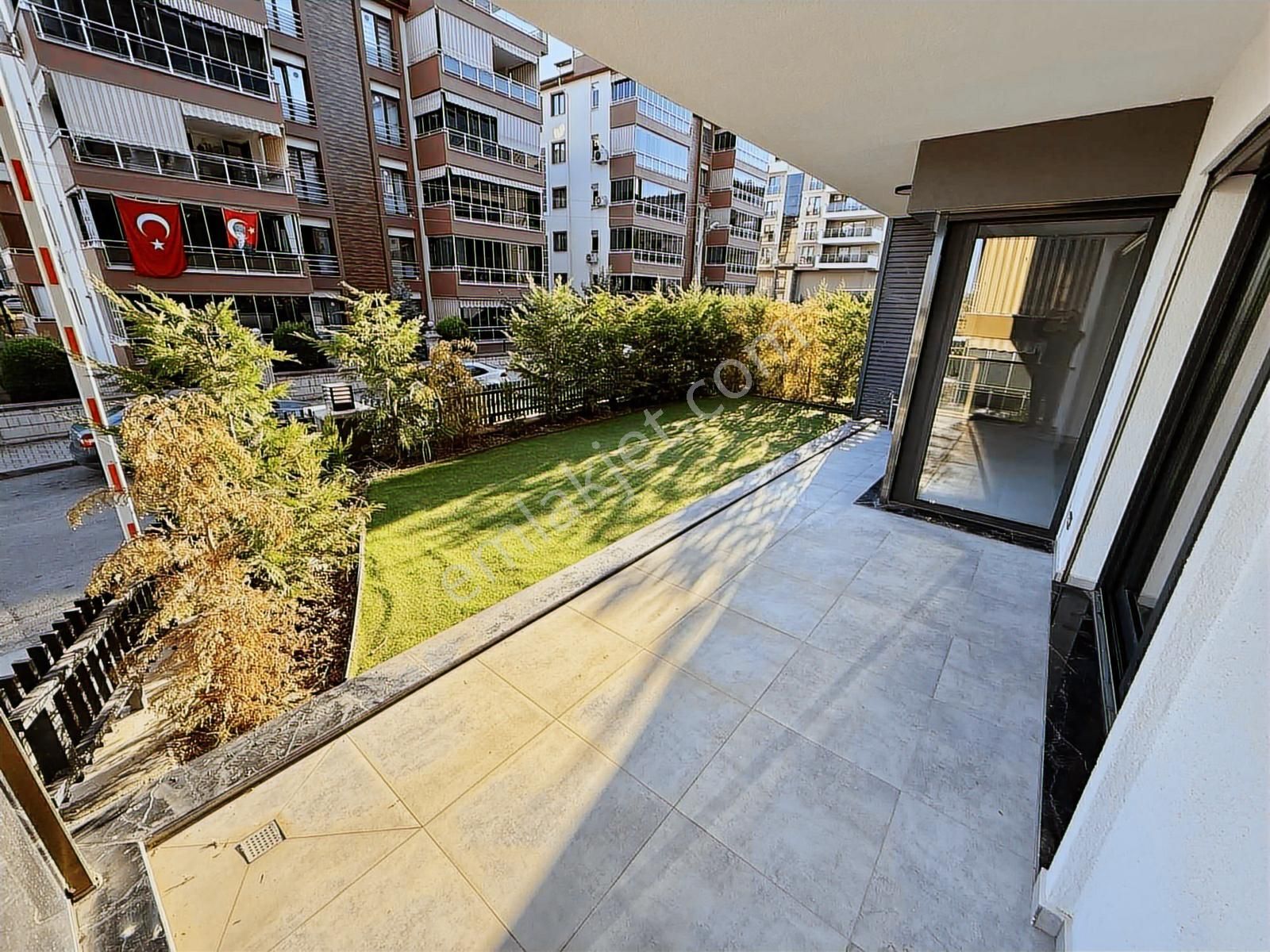 Adalet Mahallesi'nde Satılık 3.5+1 180 M2 Bahçe Katı Daire - Görsel 14
