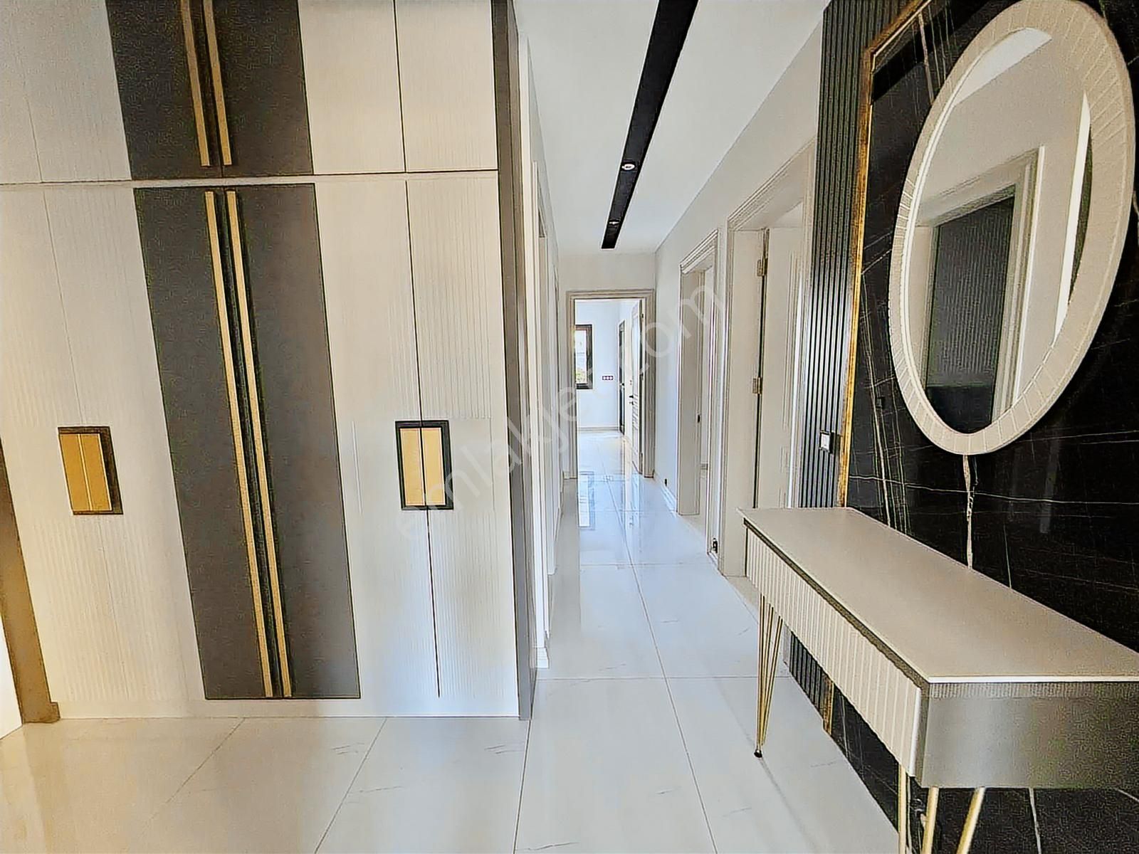 Adalet Mahallesi'nde Satılık 3.5+1 180 M2 Bahçe Katı Daire - Görsel 16