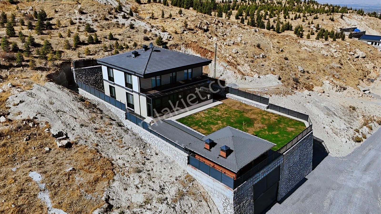 Cb Safir'dn Panoramik Göl Manzaralı Satılık Premium Fırsat Villa - Görsel 21