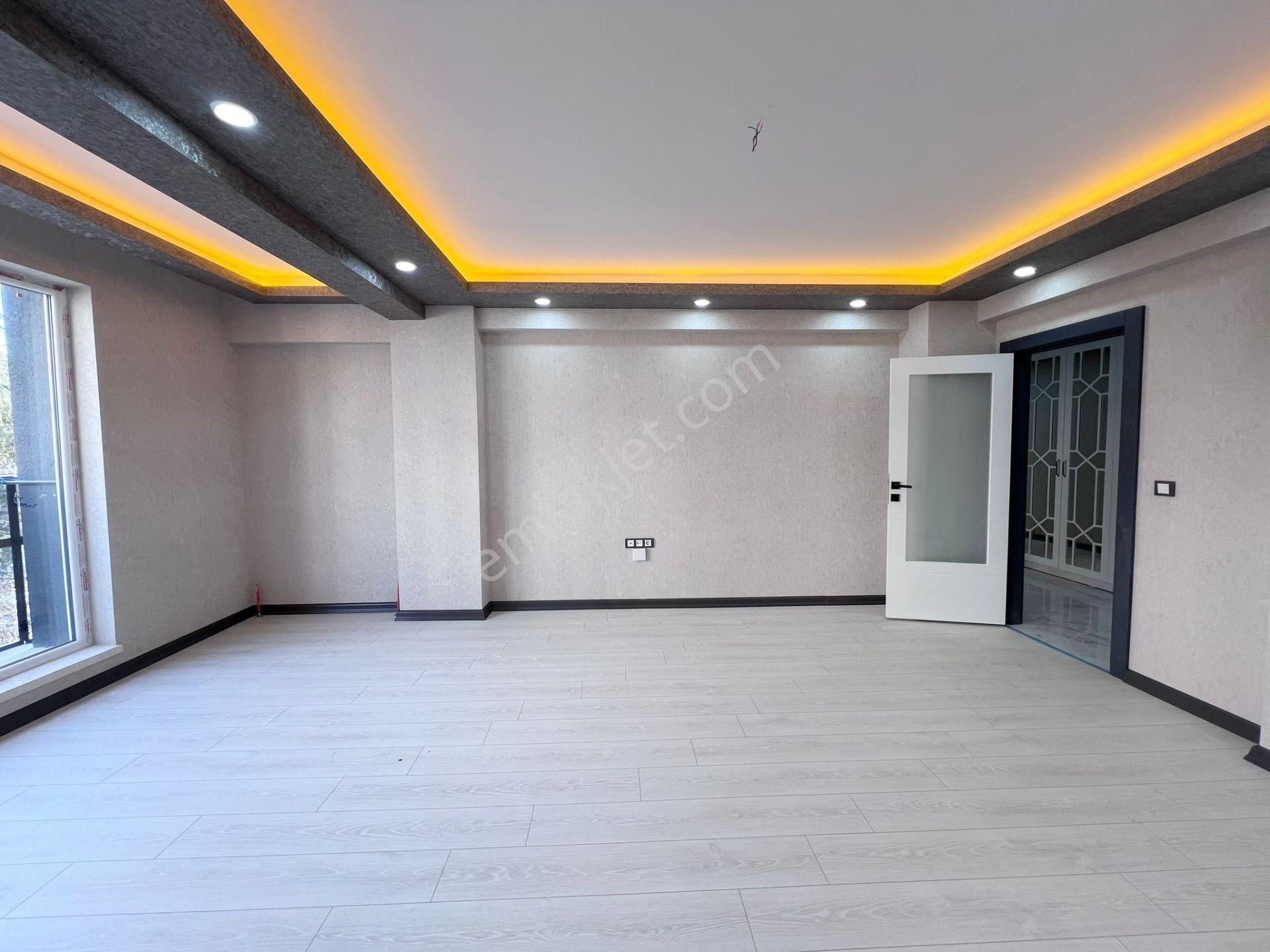 Öz'maşallah.dan Katta Acil Satılık Geniş 4+1 Daire,,, - Görsel 14