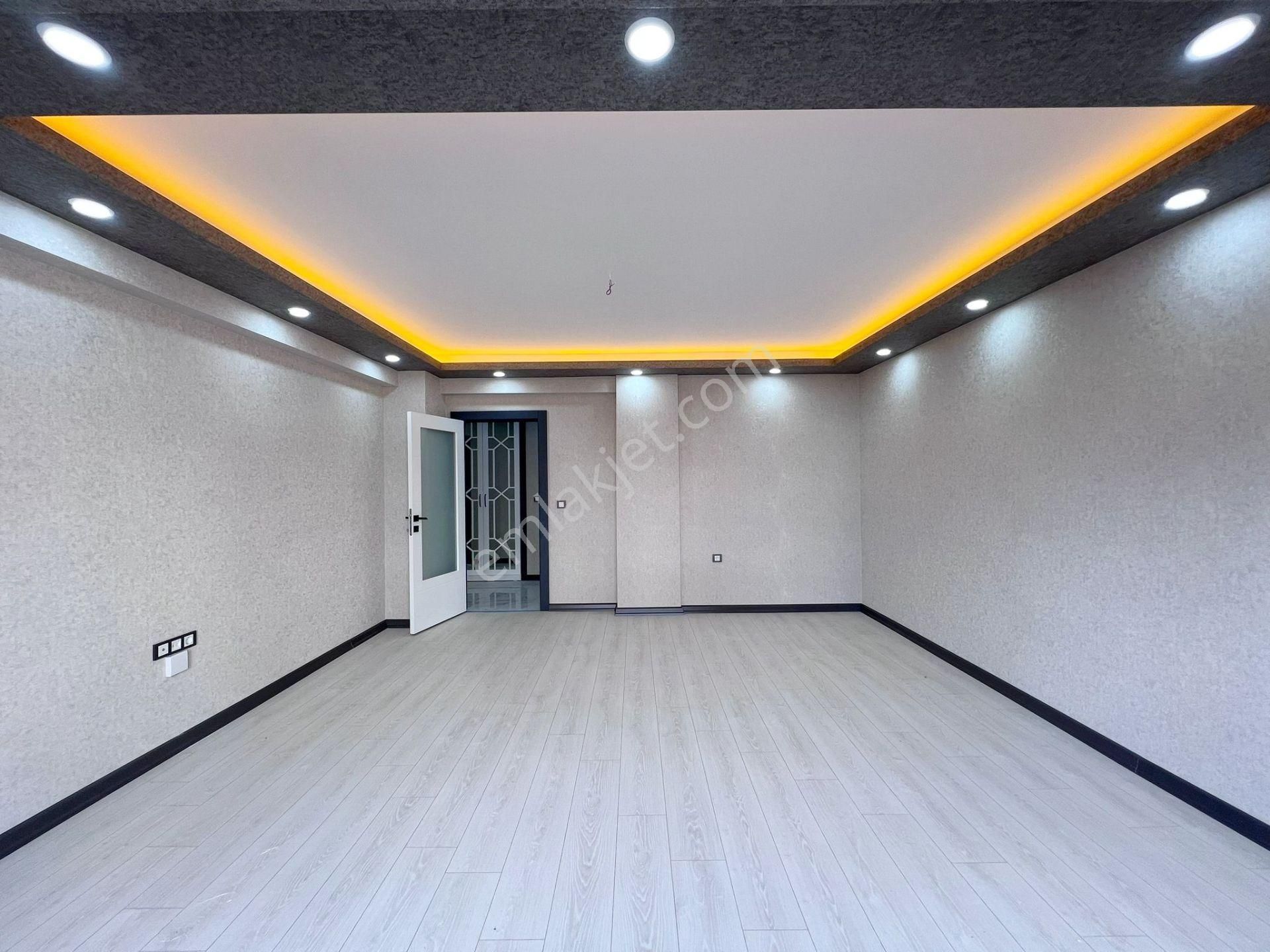 Öz'maşallah.dan Katta Acil Satılık Geniş 4+1 Daire,,, - Görsel 27