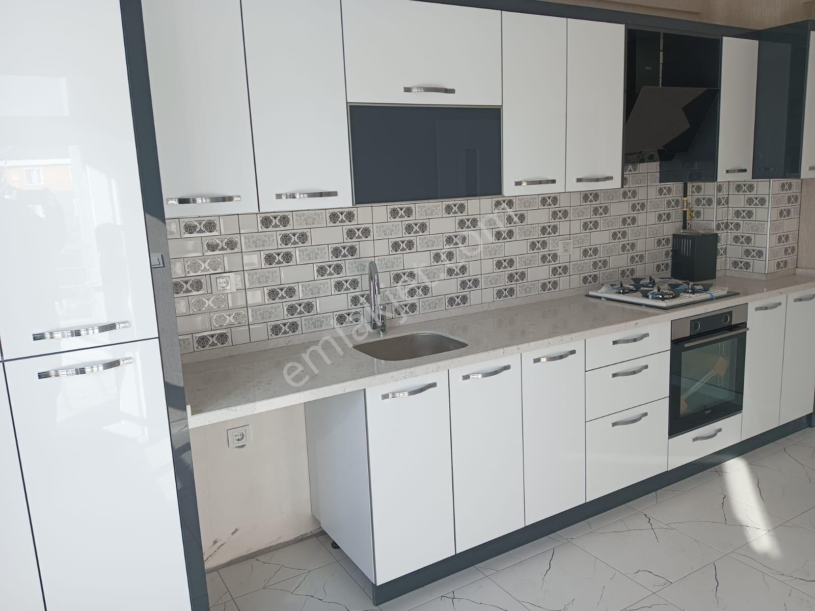 Akşemsettin Mahallesin De 3+1 Sıfır Daireler - Görsel 3