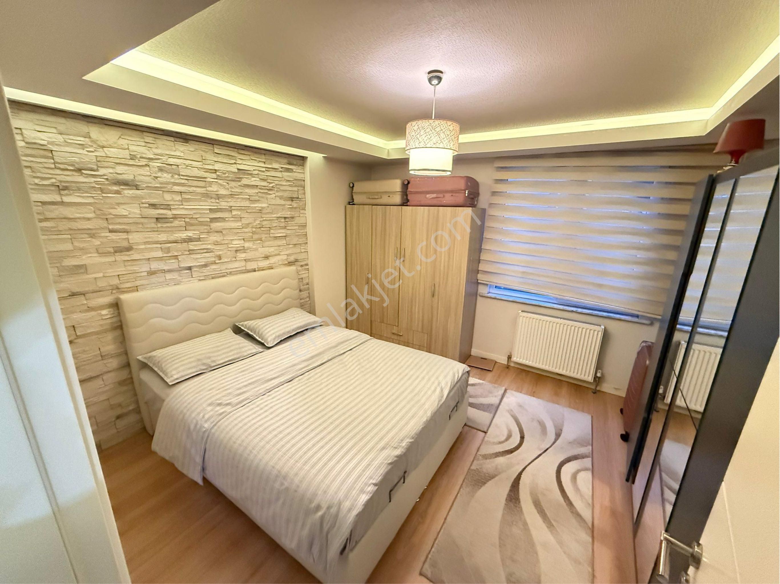 Çok Acil Cadde Üzeri Rezidans+çift Cephe Ayrı Mutfaklı Full Eşyalı 2+1 Arakat - Görsel 12