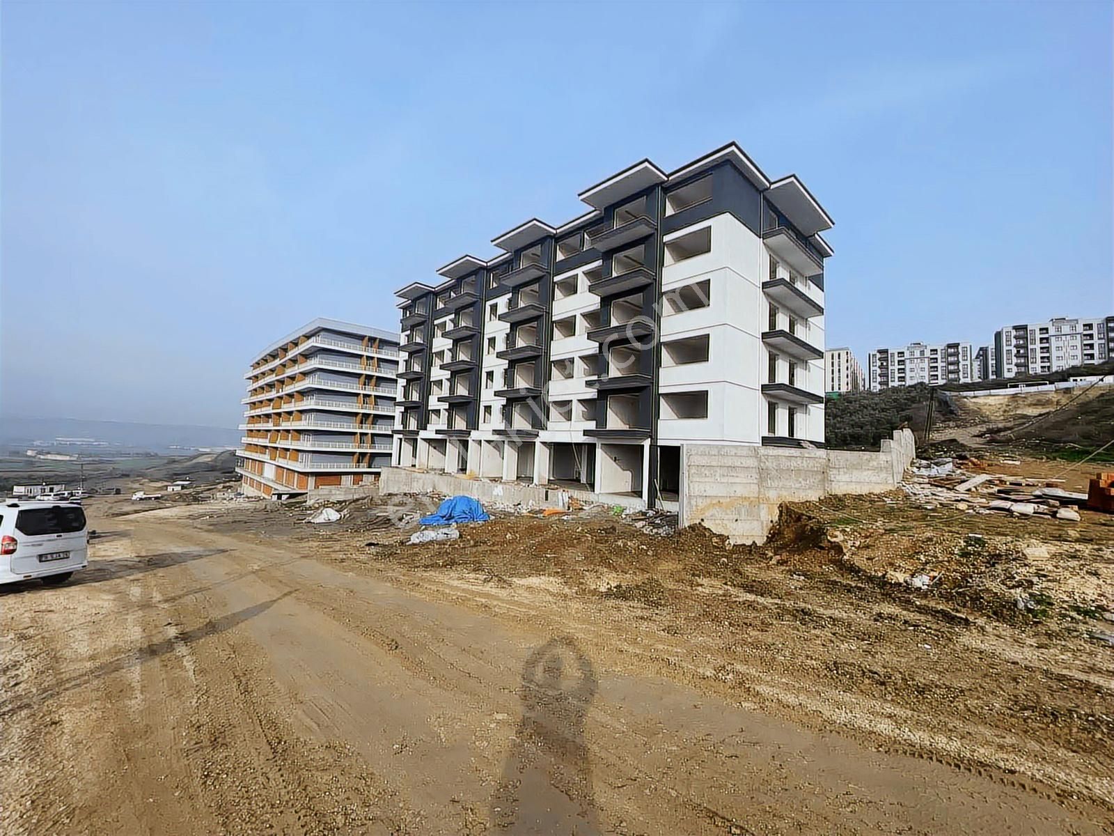 Görükle Dumlupınarda Eşyalı Satılık 1+1 Daire - Görsel 11