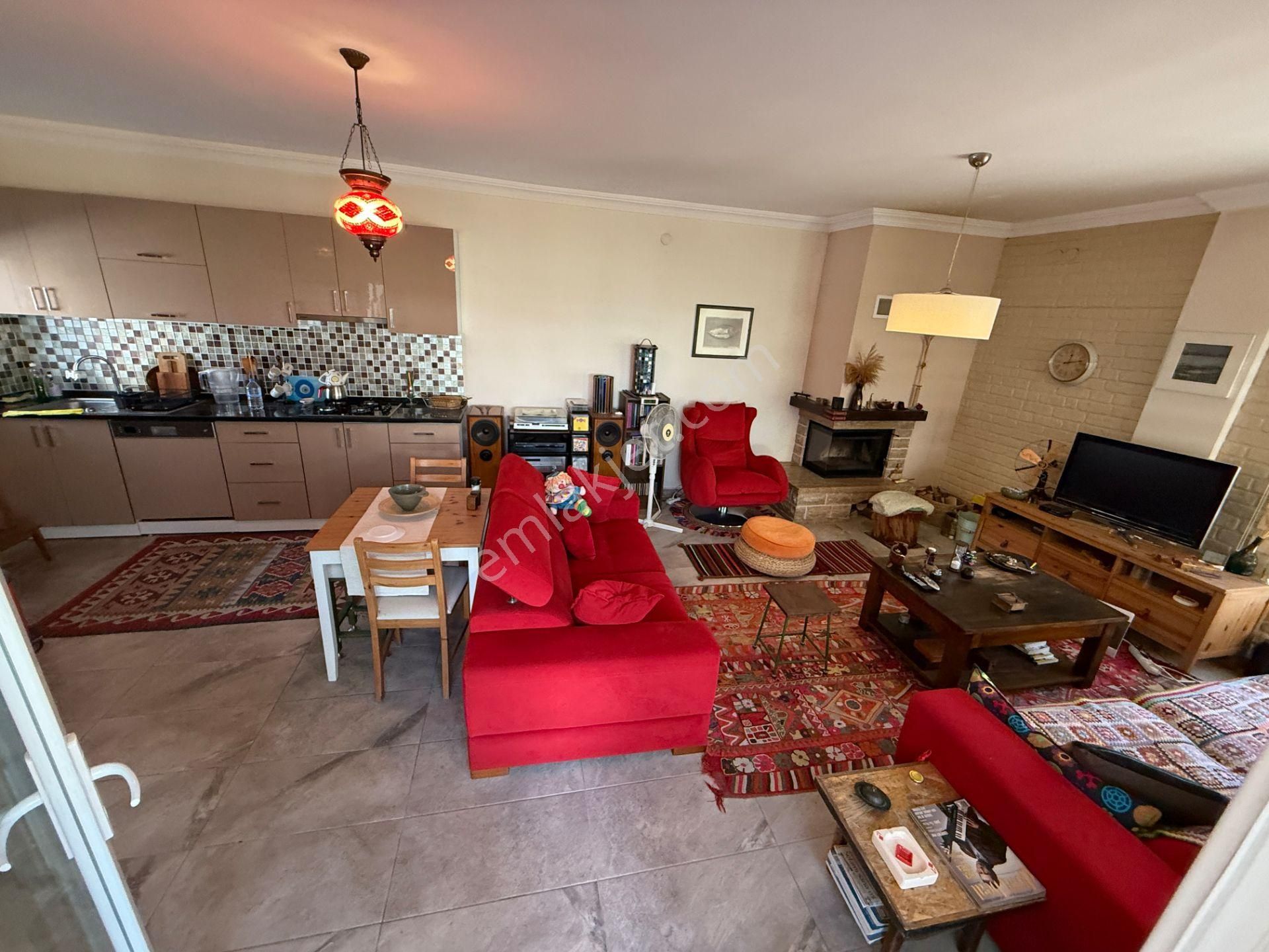 Sincan Malıköy Mah Havuzlu Şömineli 5+1 Site İçi 2katlı Villa - Görsel 12