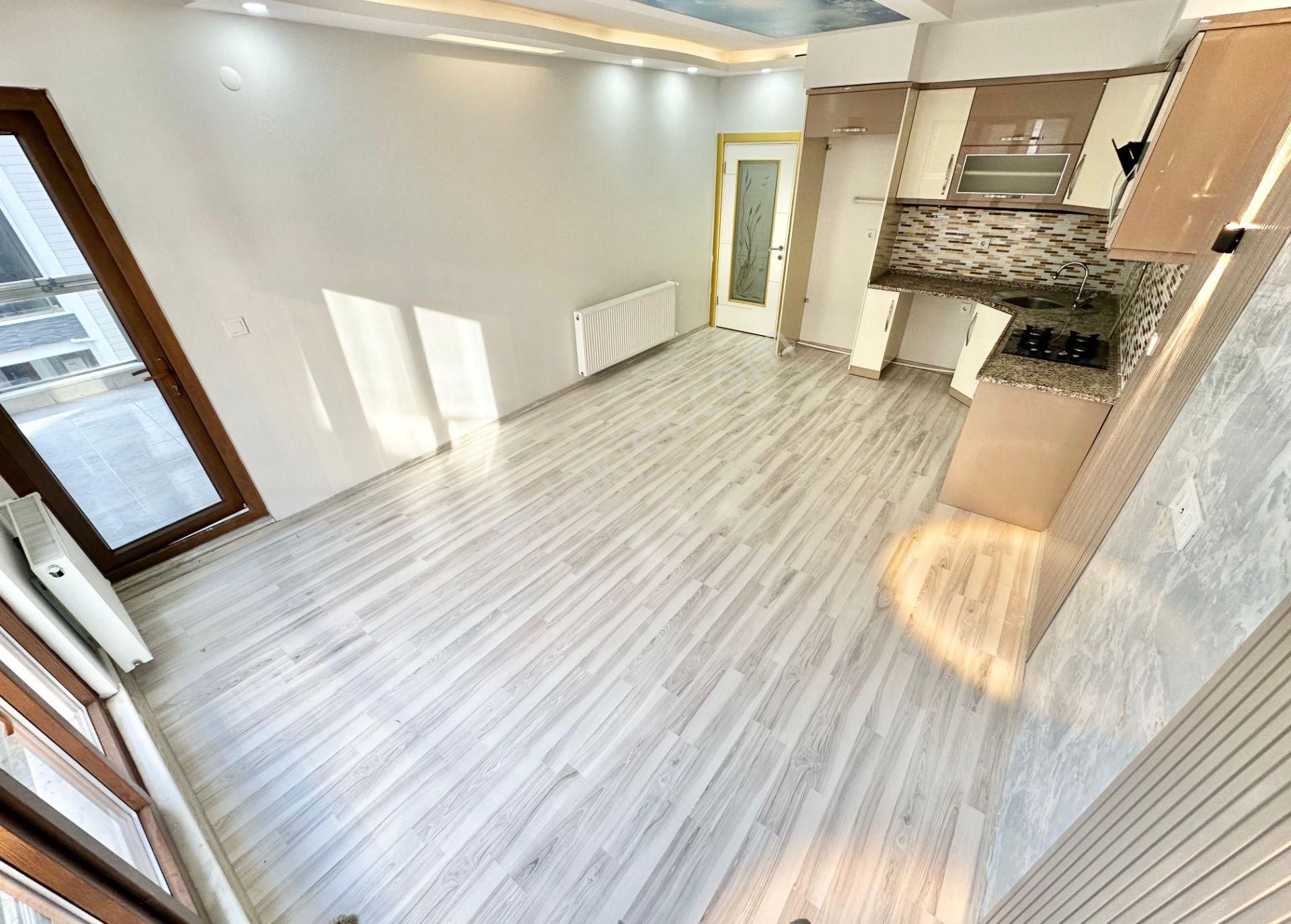 ꧁ay Emlaktan꧂akçay'da Arakat Doğalgaz Kombili Kapalı Balkonlu Satılık 2+1ultra Lüks Daire - Görsel 8