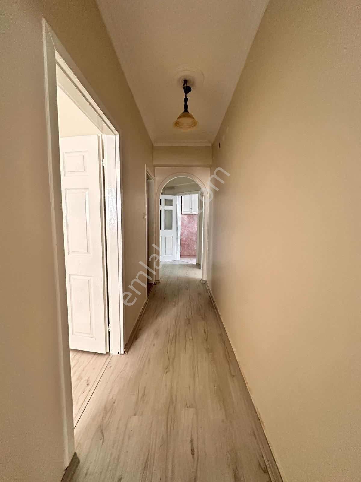 Şentürk Gayrimenkul'den H.gazi Merkeze Yakın 2+1 Ön Cephe Daire - Görsel 33