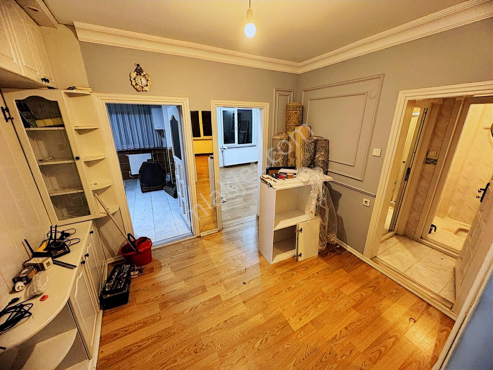 Göztepede Metroya 5 Dk Göztepe Meydana 3 Dk Kiralık Daire - Görsel 16
