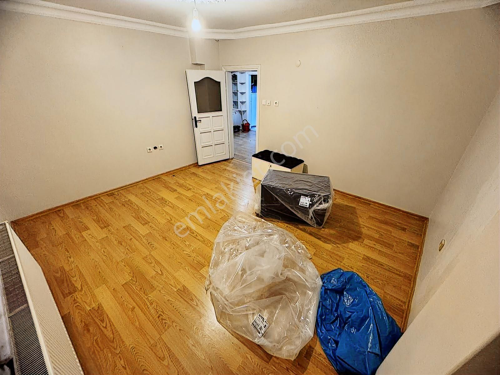Göztepede Metroya 5 Dk Göztepe Meydana 3 Dk Kiralık Daire - Görsel 2