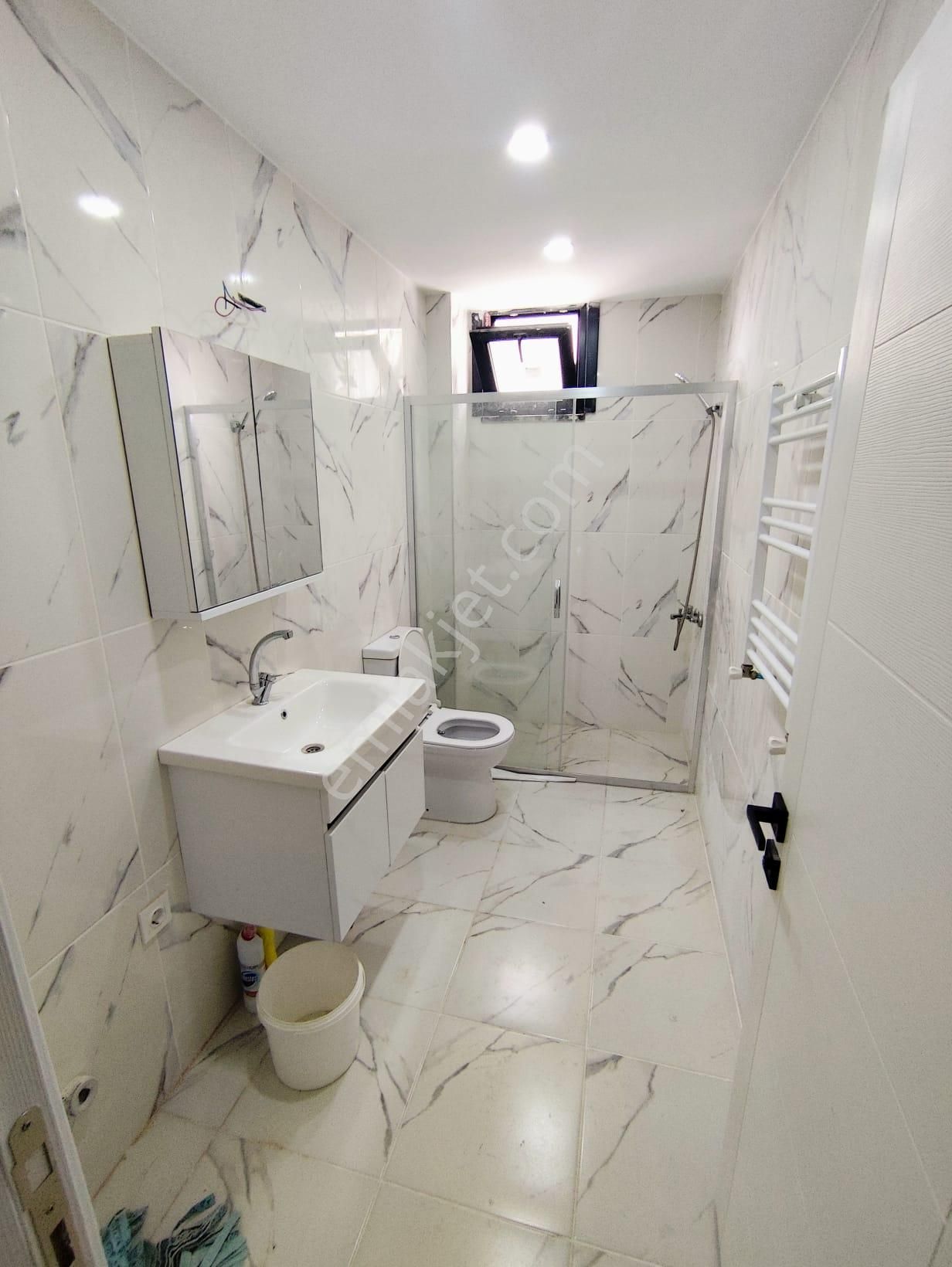 Mertcan Dan Adnan Kahveci Metroya Yürüme Arakat 2+1 Lüks Kiralık - Görsel 26