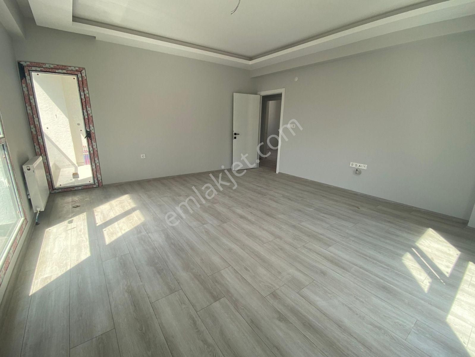 Mertcan Dan Adnan Kahveci Metroya Yürüme Arakat 2+1 Lüks Kiralık - Görsel 4