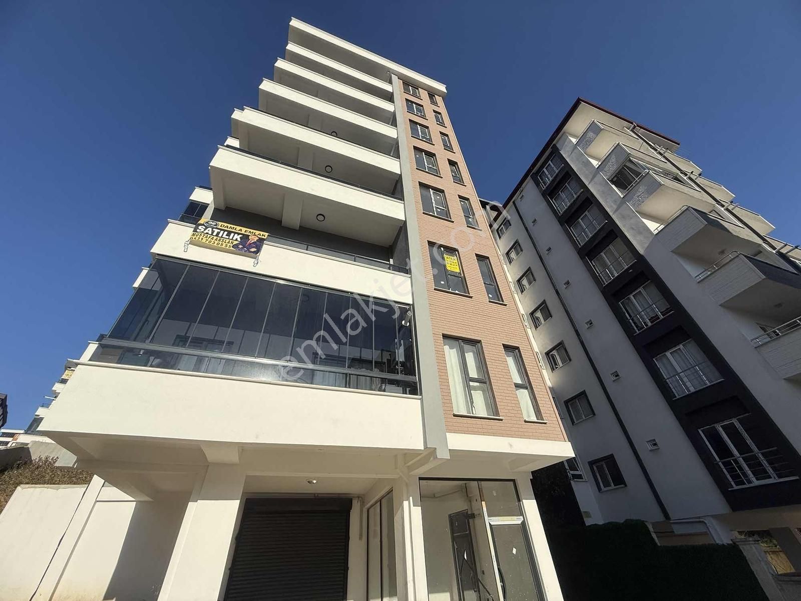 Damla Emlak'tan Saniye Hatun Cami Arkası Geniş 1+1 Arakat - Görsel 18