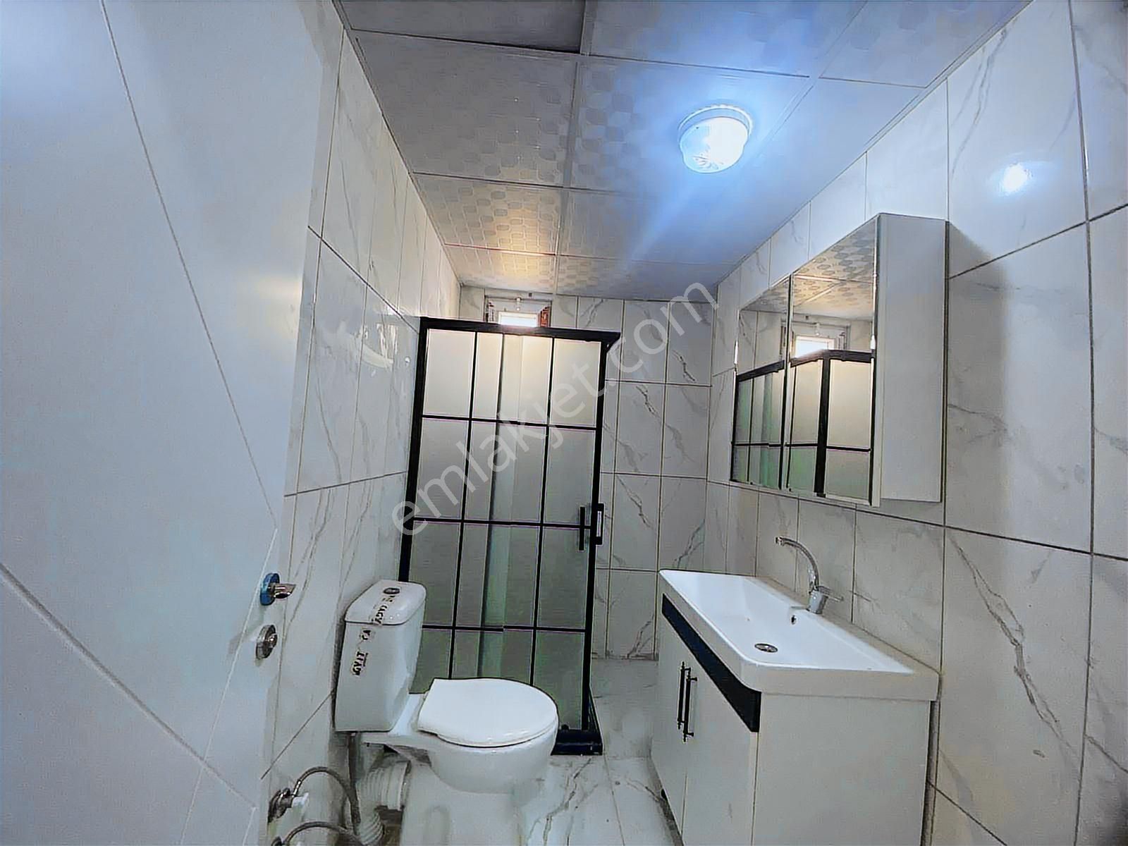 Fa Özbir'den Yerden Isıtmalı Kapalı Otoparklı Lüx 1+1 Daire - Görsel 2