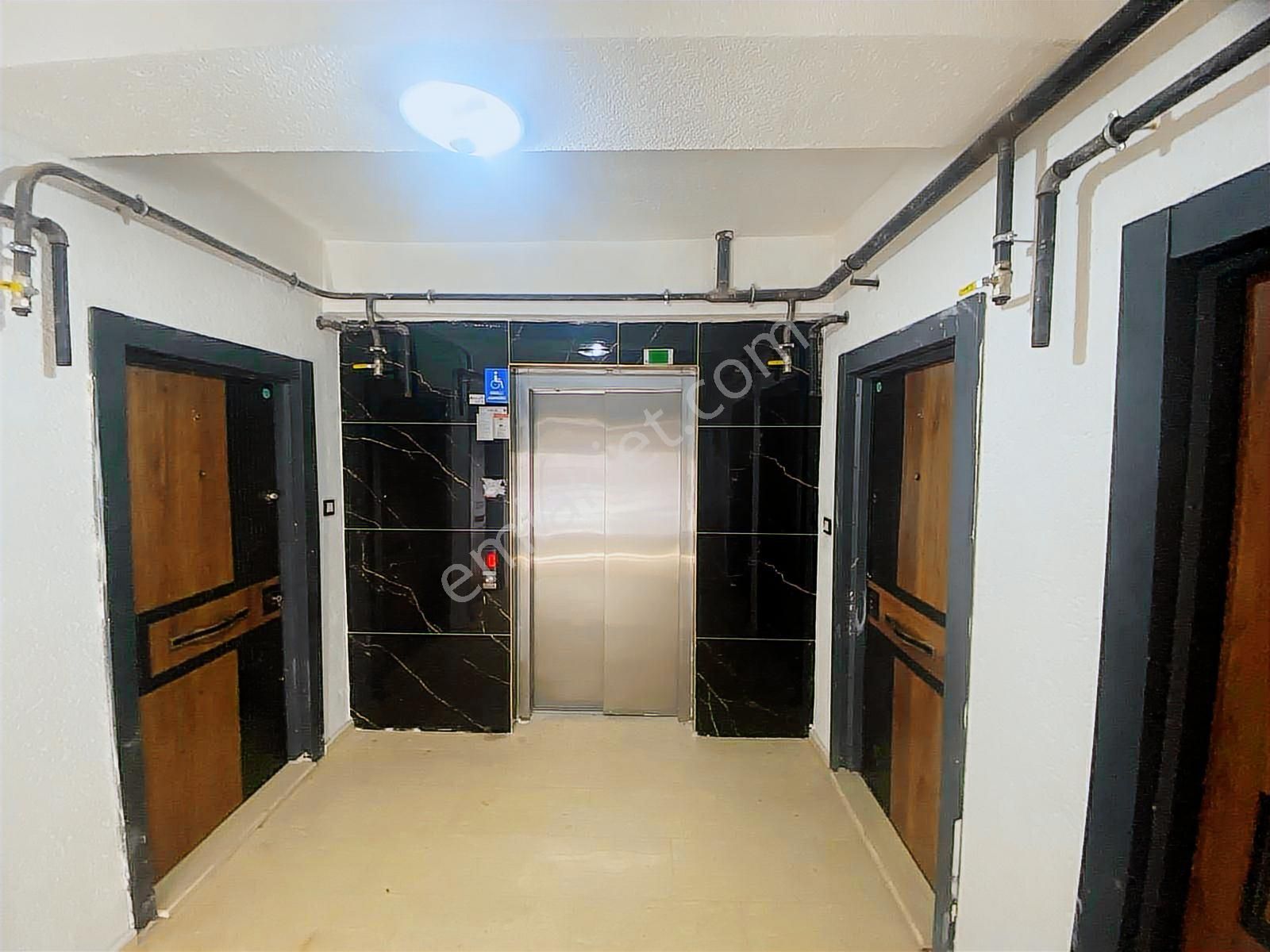 Fa Özbir'den Yerden Isıtmalı Kapalı Otoparklı Lüx 1+1 Daire - Görsel 14