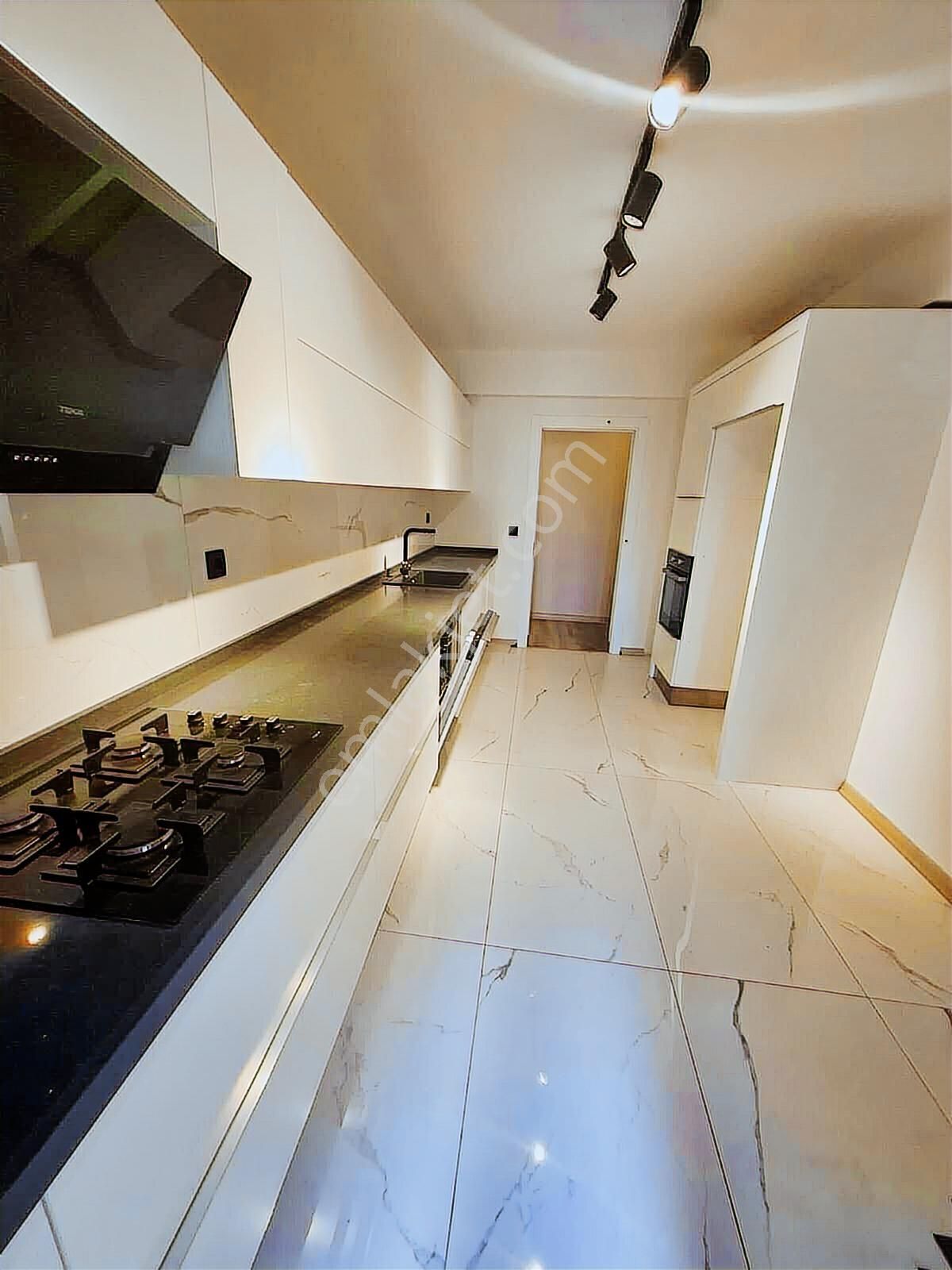 Ona 202'de Satılık 3+1 Konforlu Fırsat Ara Kat Daire - Görsel 32