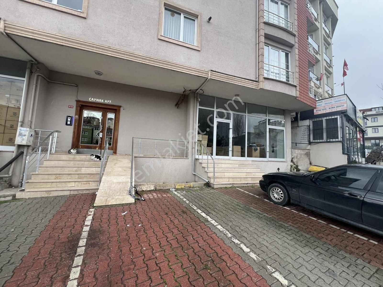 Ataşehir Esatpaşa Mahallesi'nde Satılık Dükkan - Görsel 5