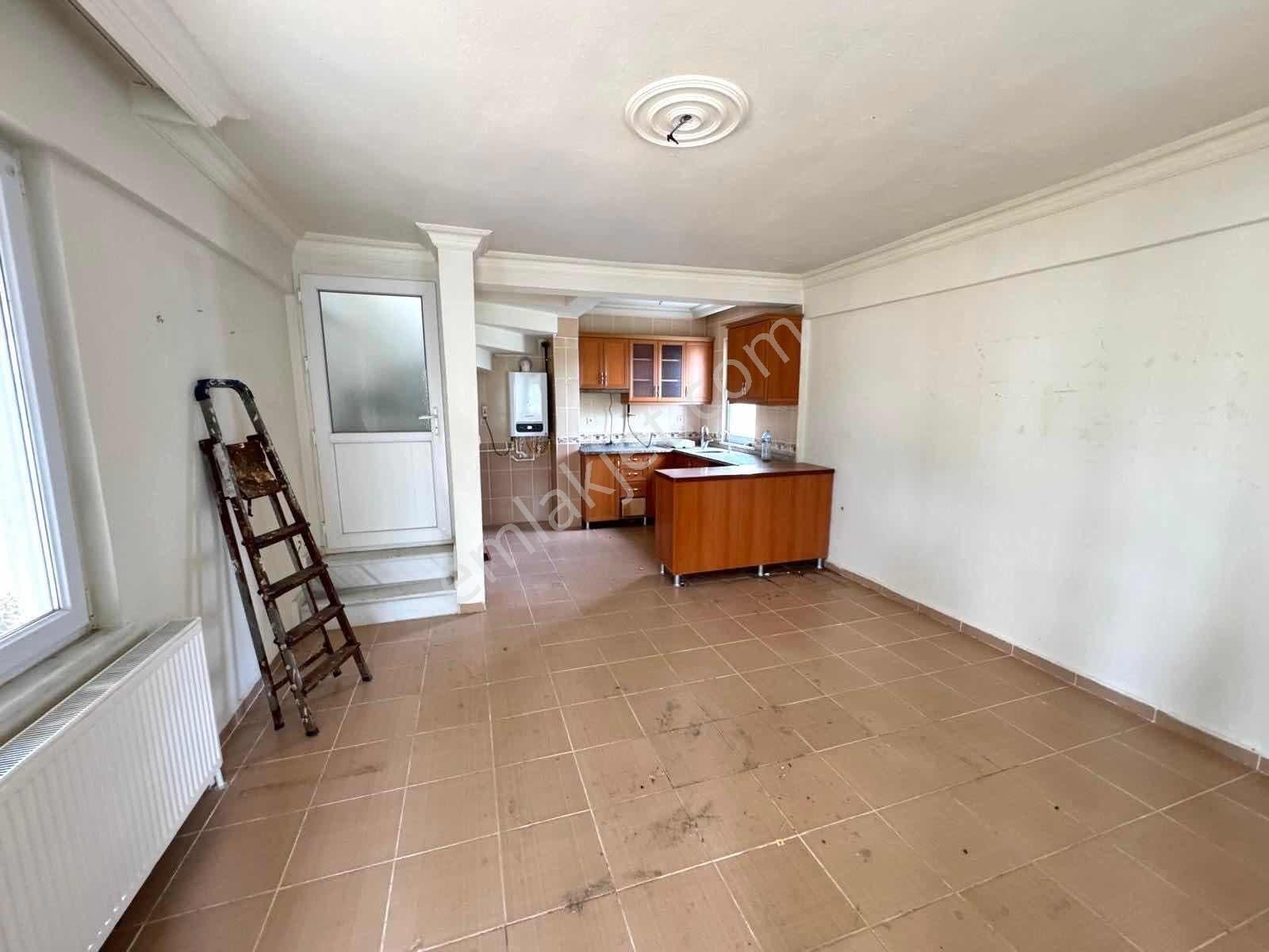 #mega Yapı# Cadde Cephe 330m² Arsa İçinde 5+1 Uygun Fiyat Villa - Görsel 18