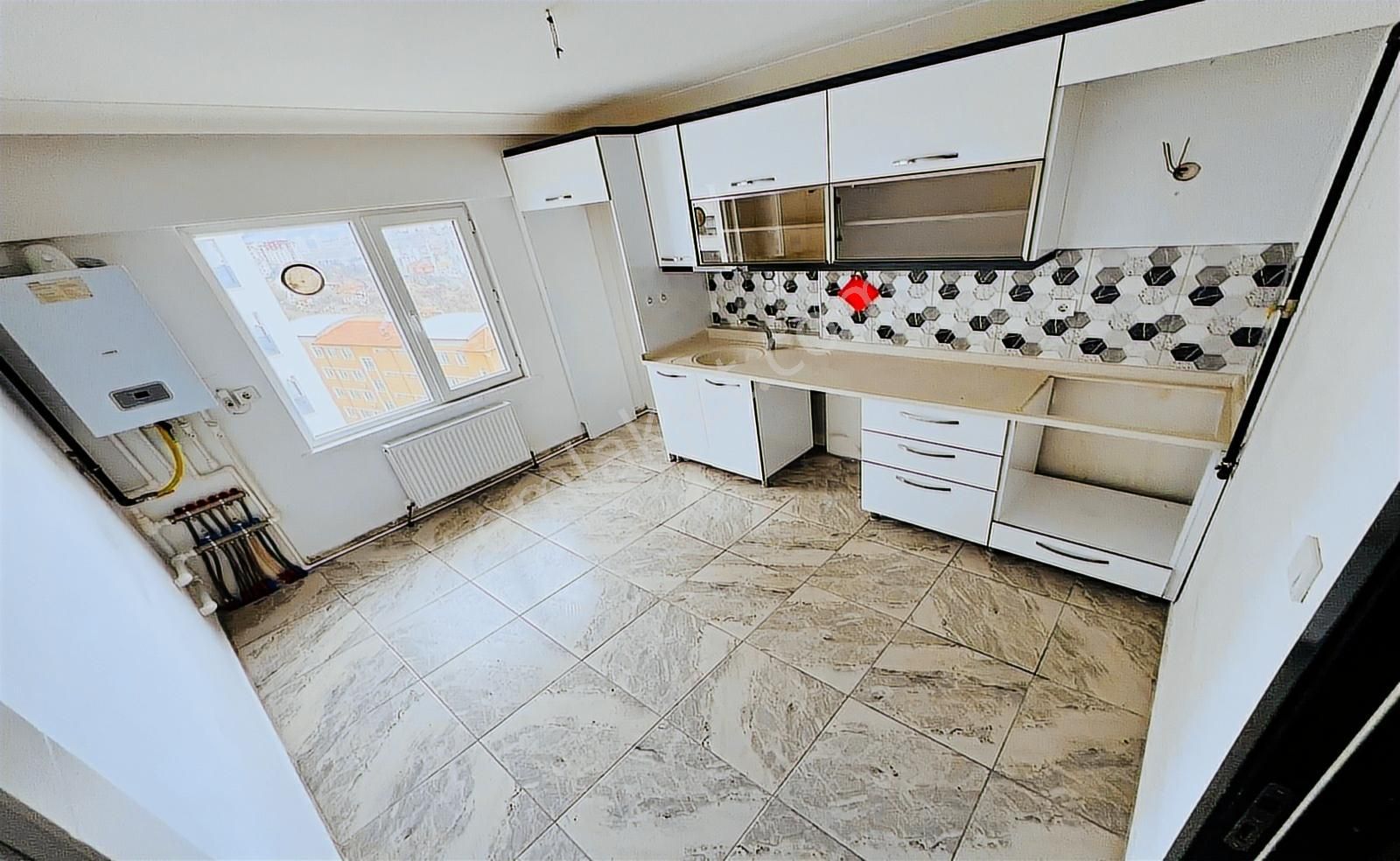 Çok Acil'den Mamak Natayolu Caddesi'nde 4+1 Dubleks Daire!