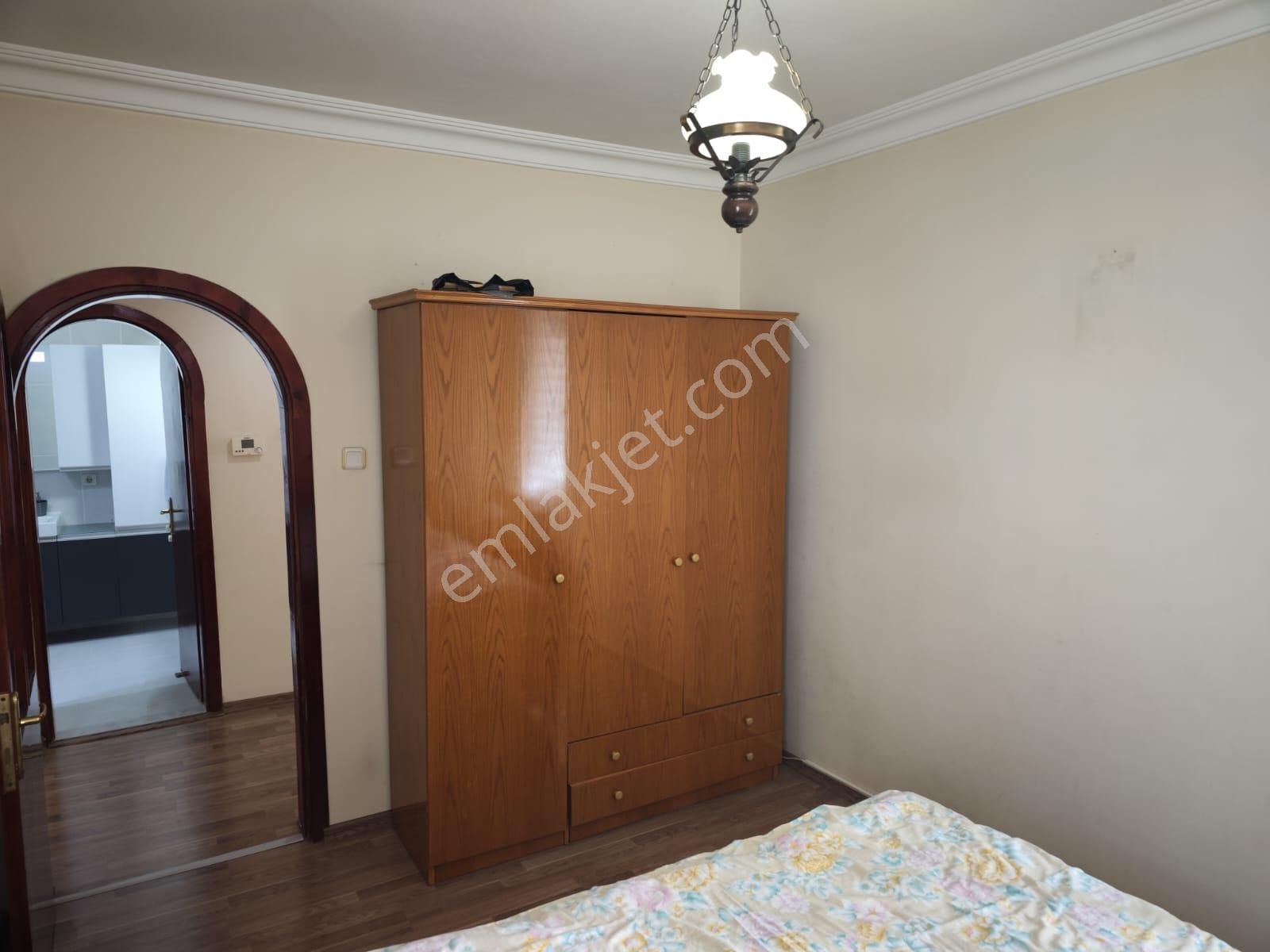 İnönü Cad. Üzeri Asansörlü-otoparklı Eşyalı Kiralık Daire - Görsel 22