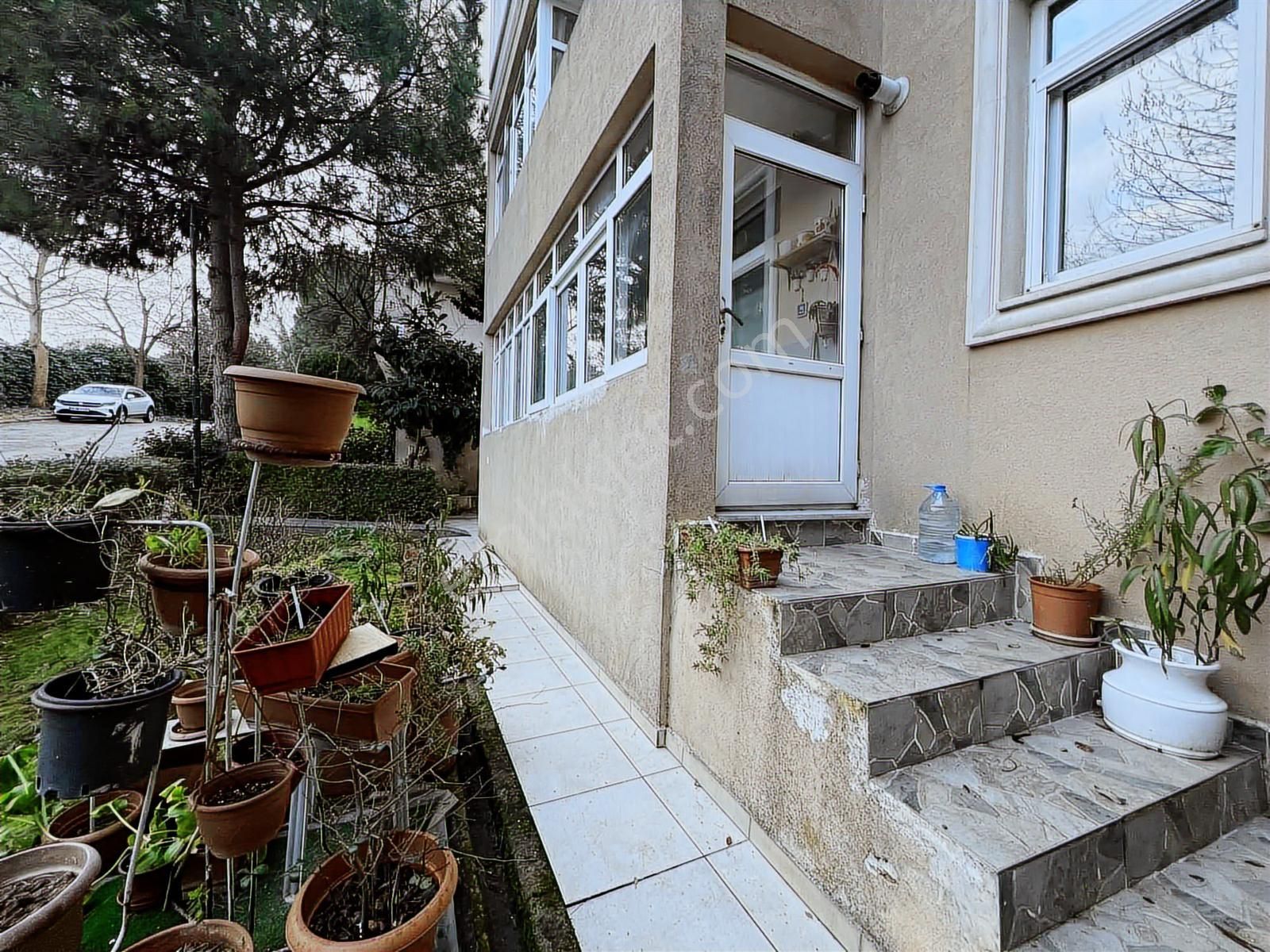 Çengelköy Ata 2 Sitesinde 3+1 Eşyalı Kiralık Köşe Daire - Görsel 7