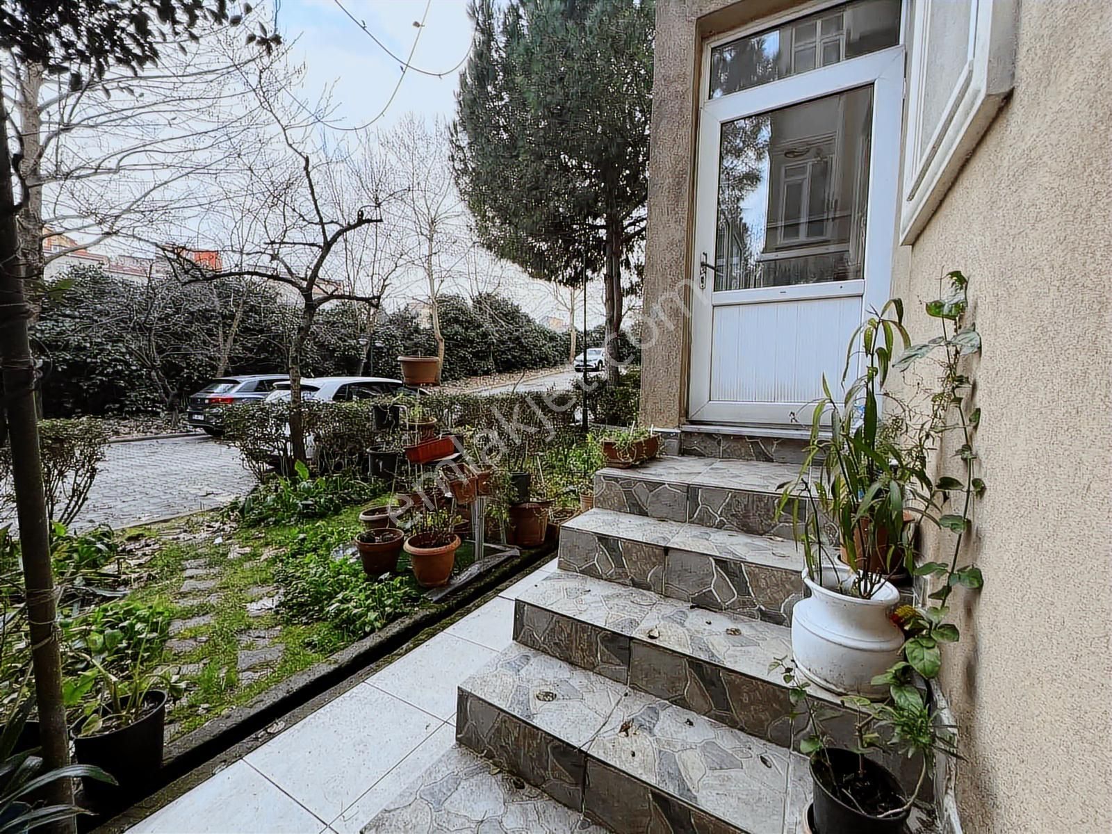 Çengelköy Ata 2 Sitesinde 3+1 Eşyalı Kiralık Köşe Daire - Görsel 10