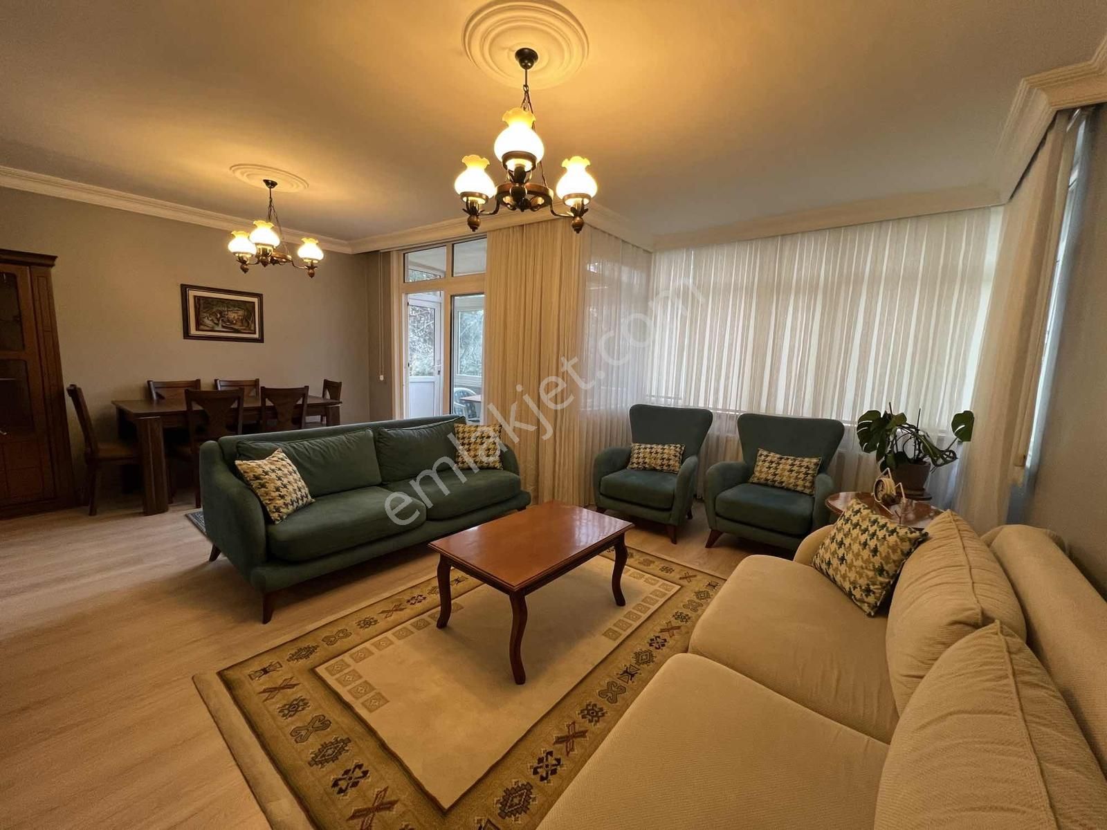 Çengelköy Ata 2 Sitesinde 3+1 Eşyalı Kiralık Köşe Daire - Görsel 11