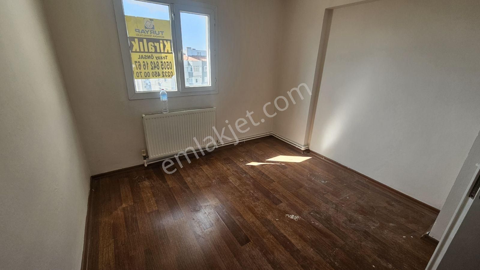 Bornova Evka4 Mah'de Sıfır Tadilatlı Kiralık 2+1 Daire - Görsel 7