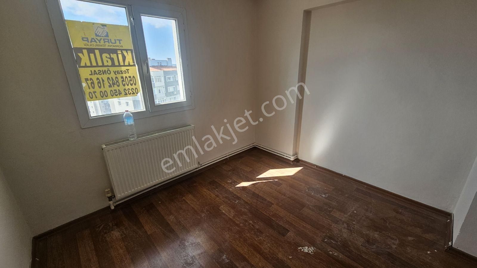 Bornova Evka4 Mah'de Sıfır Tadilatlı Kiralık 2+1 Daire - Görsel 4