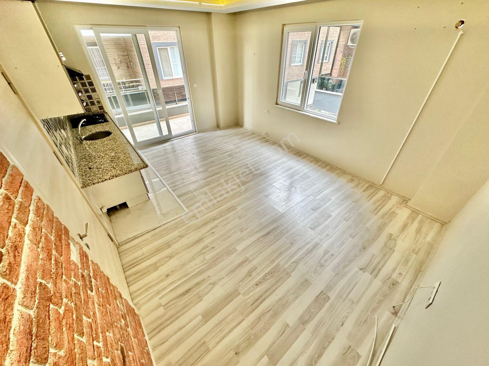 ꧁ay Emlak'tan꧂akçay'da Arakat Doğalgazlı Asansörlü Muhteşem Konumlu Satılık 1+1 Lüx Daire - Görsel 3