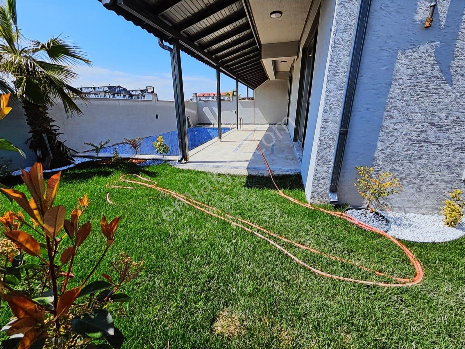 Denizden 4+1 Havuzlu , Ayrı Mutfaklı Lüks Villa-tanıtım Videolu - Görsel 9