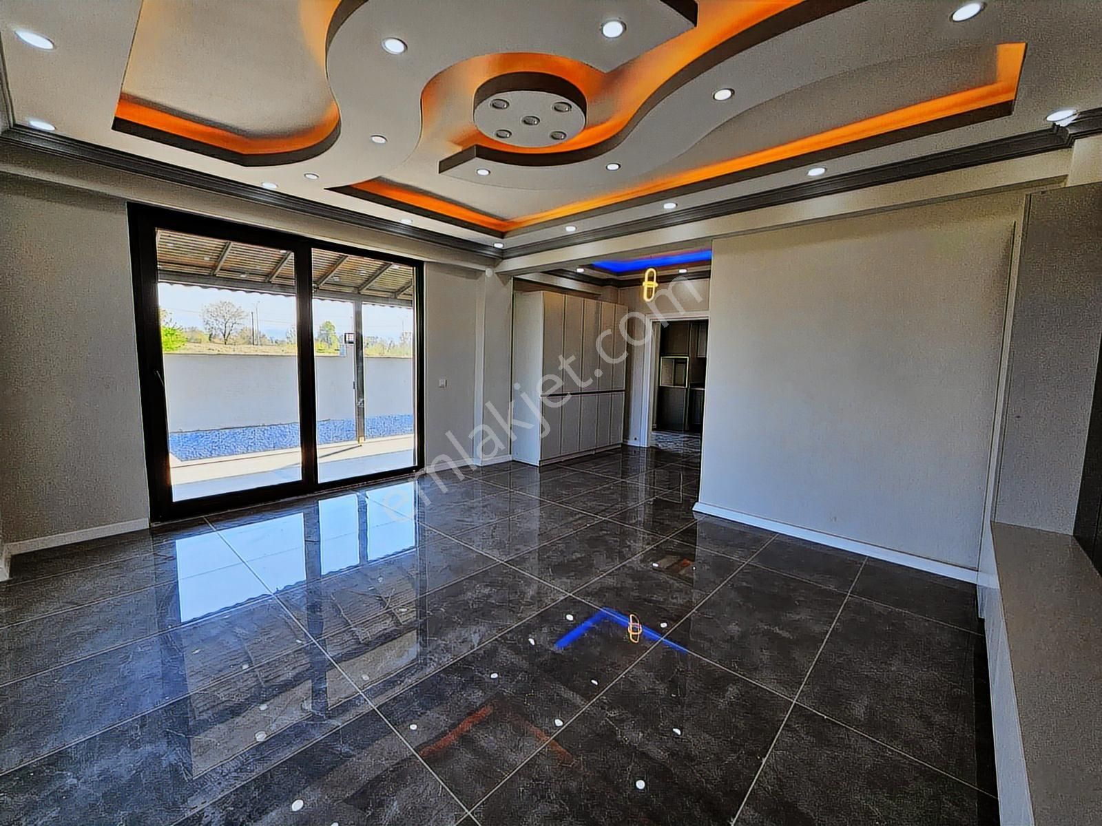 Denizden 4+1 Havuzlu , Ayrı Mutfaklı Lüks Villa-tanıtım Videolu - Görsel 28