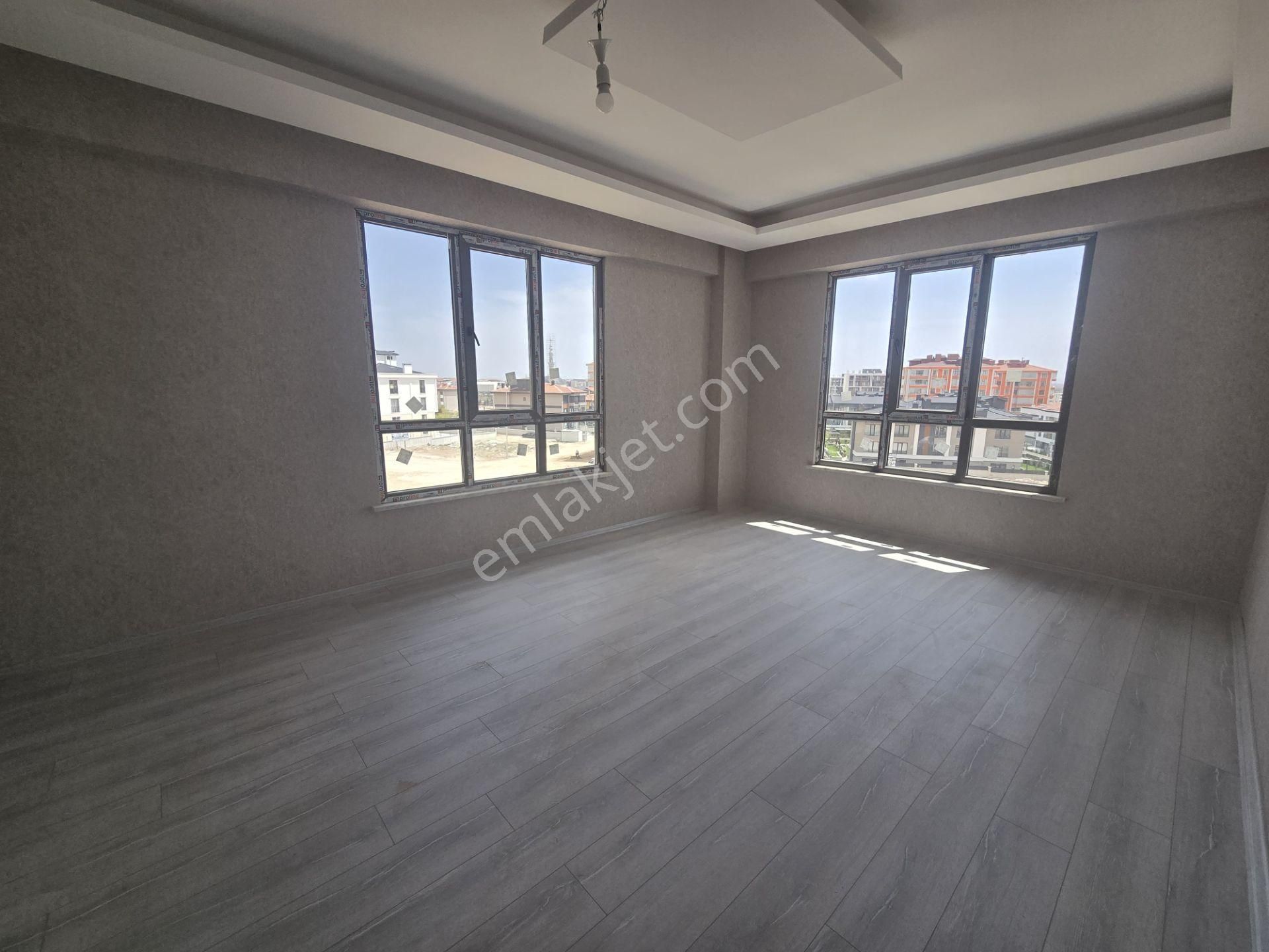 Mete Konaklarına Yürüme Mesafesin De Site İçerisin De Lüx Daireler - Görsel 11