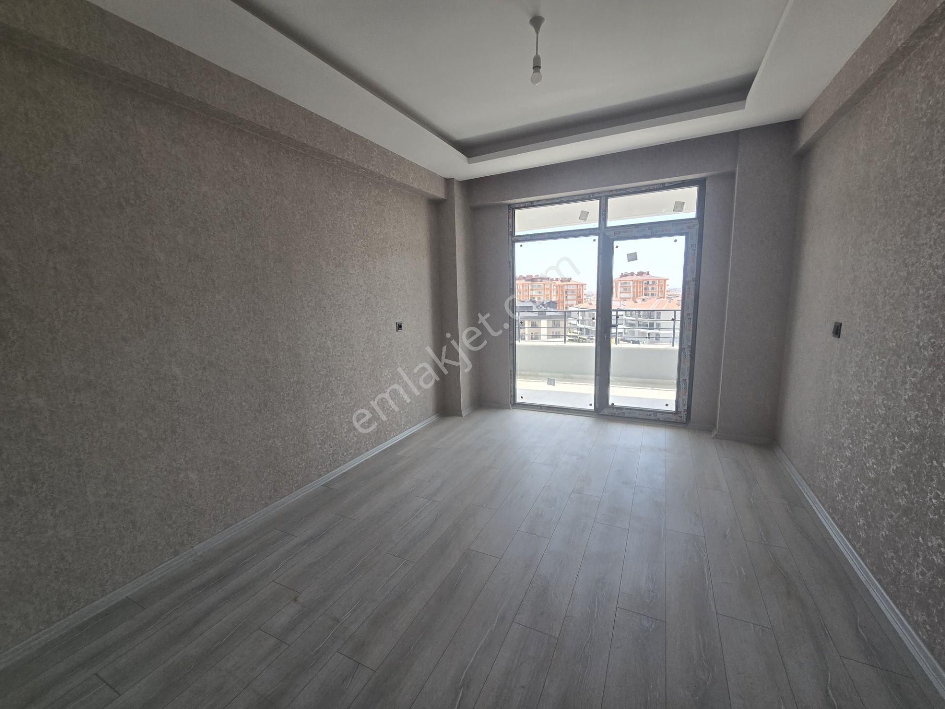 Mete Konaklarına Yürüme Mesafesin De Site İçerisin De Lüx Daireler - Görsel 14